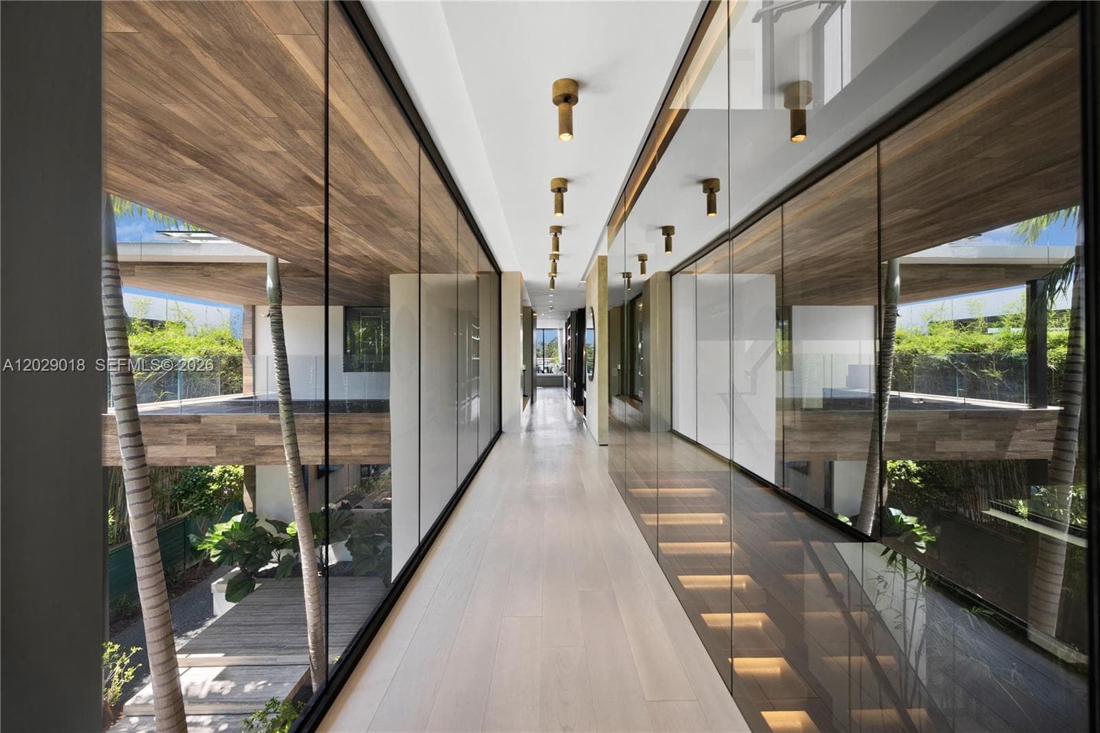 508 W Dilido Dr, Miami Beach FL 33139 — 28