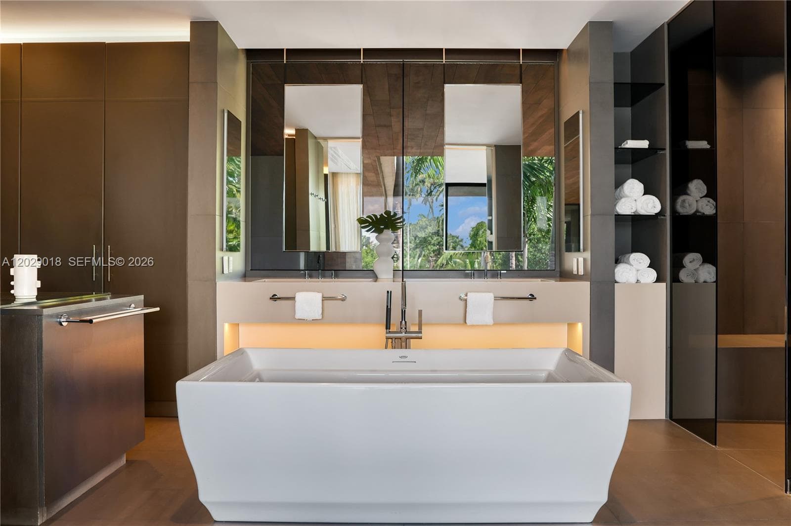 508 W Dilido Dr, Miami Beach FL 33139 — 30