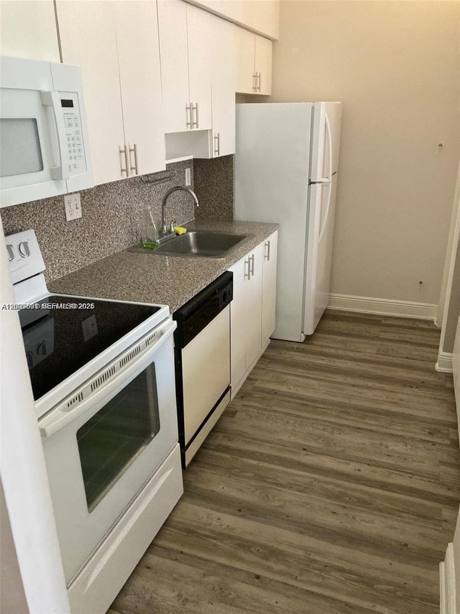 7420 W 20th Ave # 151, Hialeah FL 33016 — 3