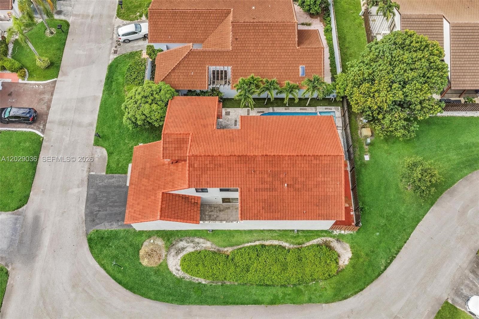 17532 NW 61st CT N, Hialeah FL 33015 — 83