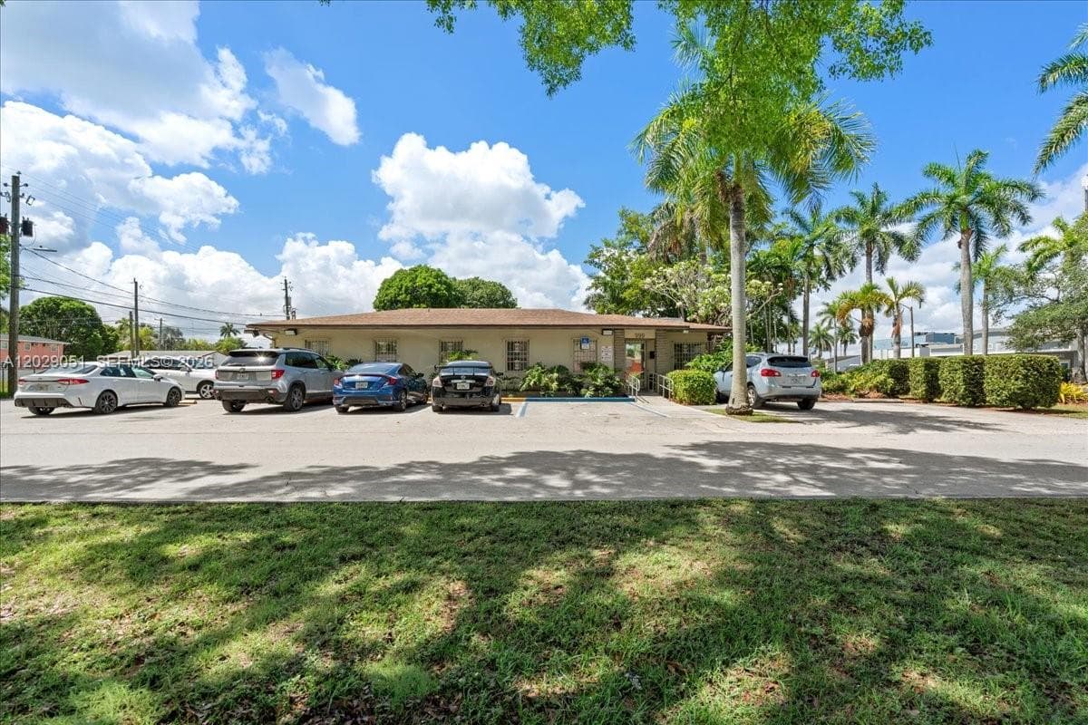 999 N Krome Ave, Homestead FL 33030 — 32