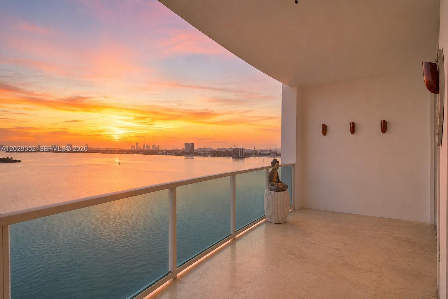 725 NE 22nd St # 11E, Miami FL 33137 — 1