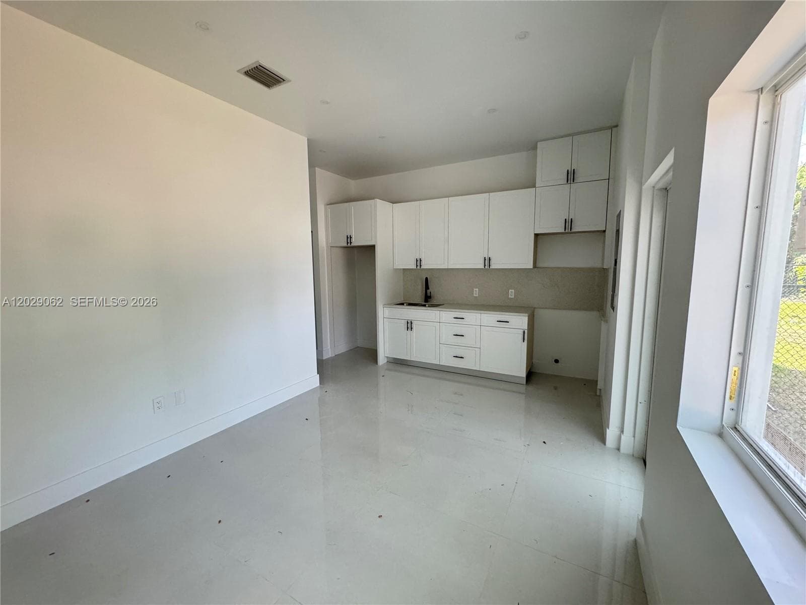 135 NW 60th St # B, Miami FL 33127 — 5