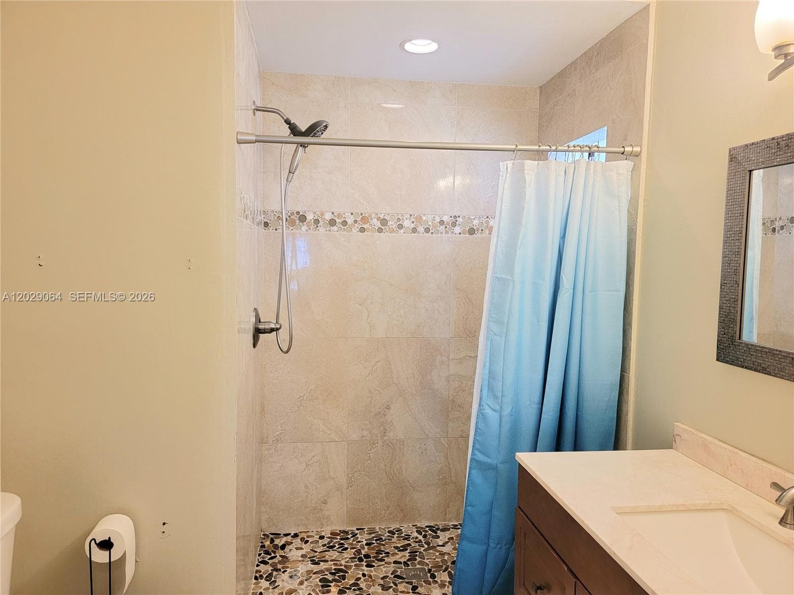 5267 NW 186th Ln, Miami Gardens FL 33055 — 17