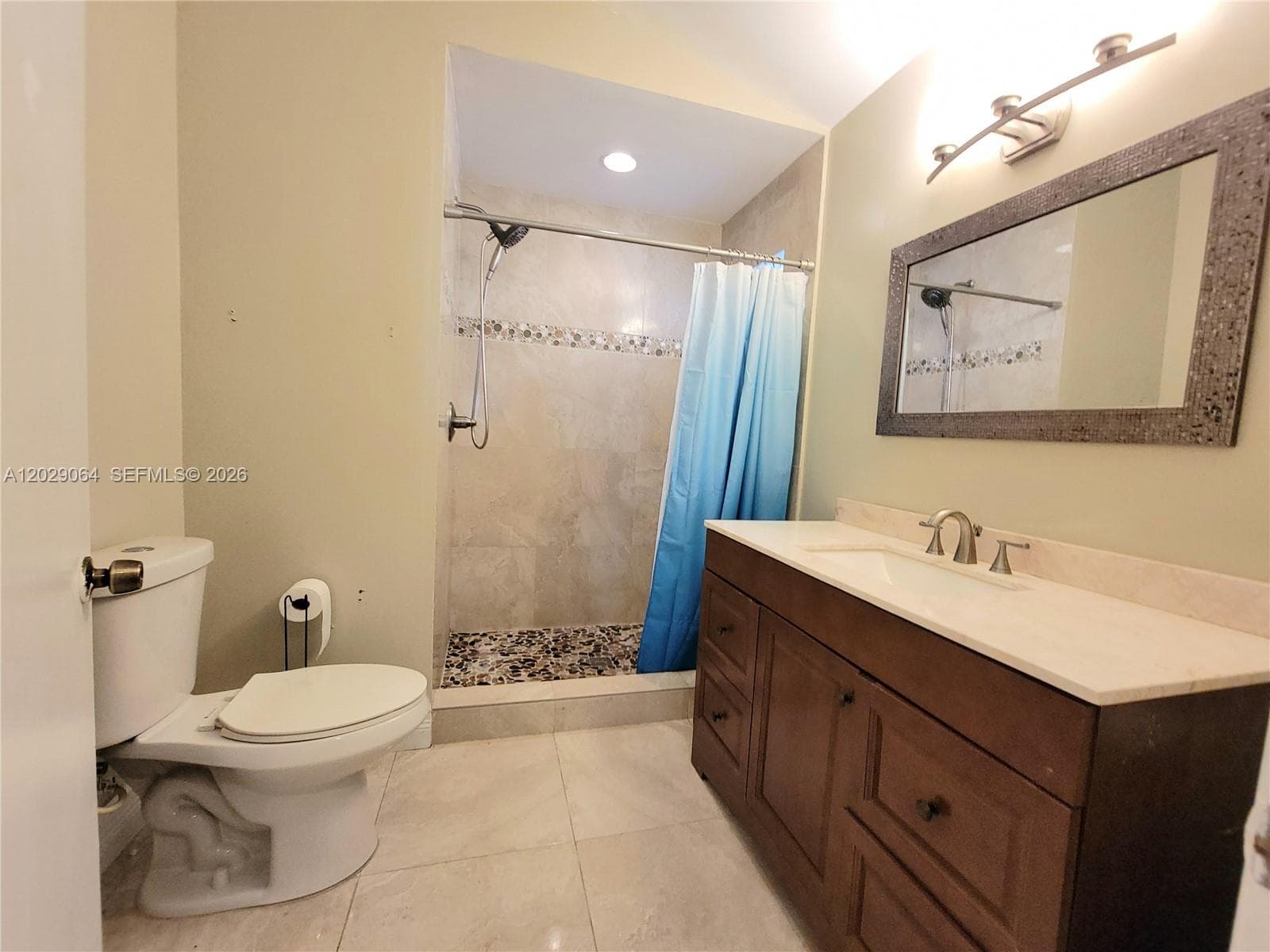 5267 NW 186th Ln, Miami Gardens FL 33055 — 20