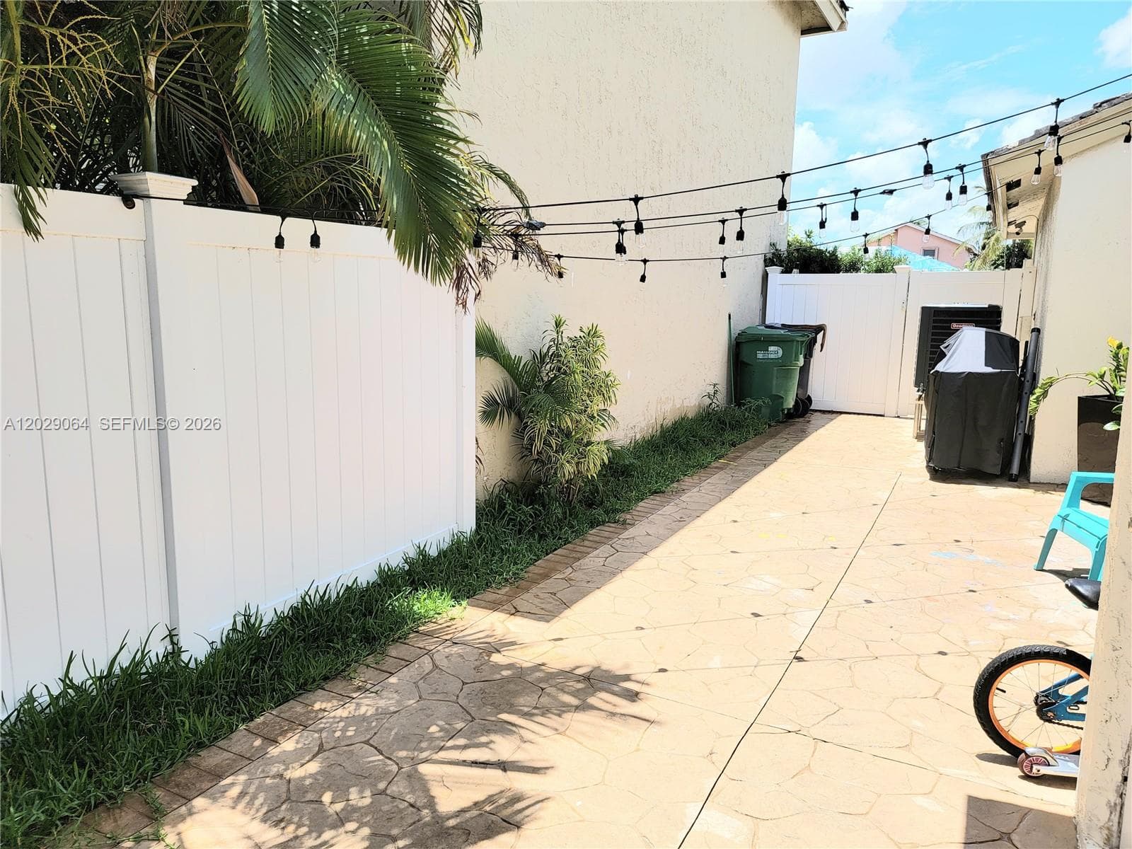 5267 NW 186th Ln, Miami Gardens FL 33055 — 21