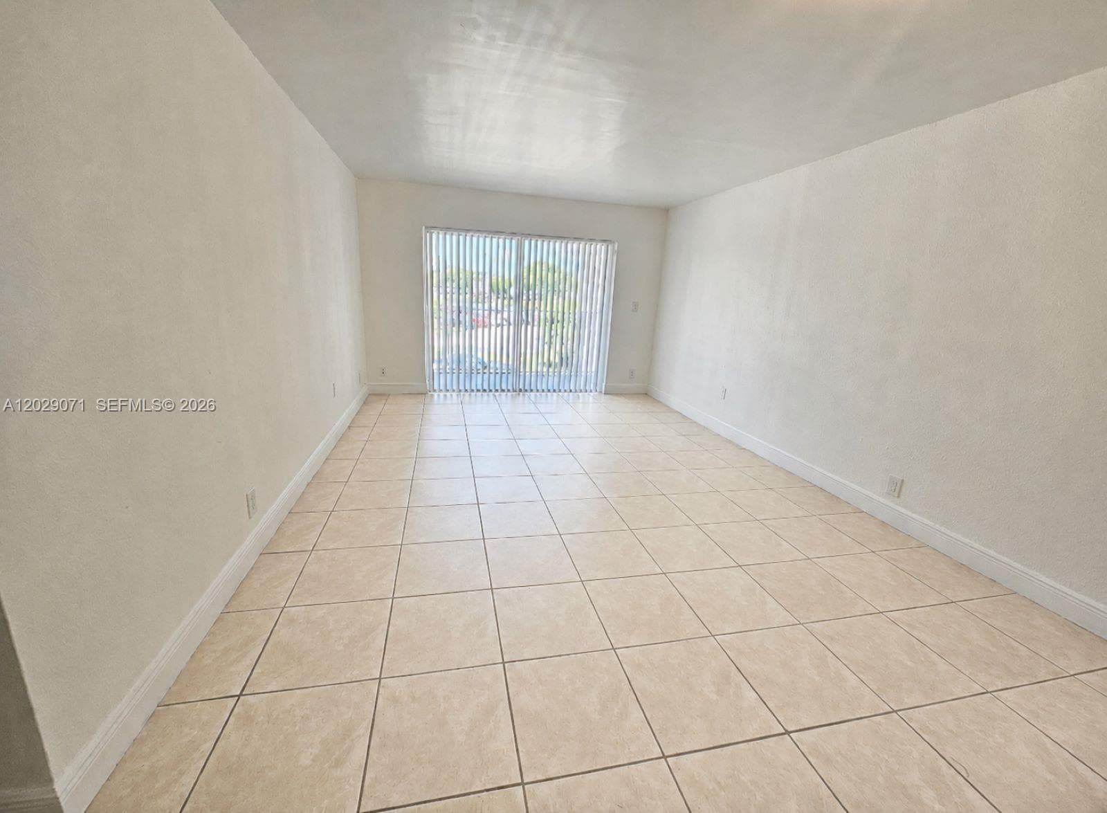 5241 Geneva Way # 202, Doral FL 33166 — 3