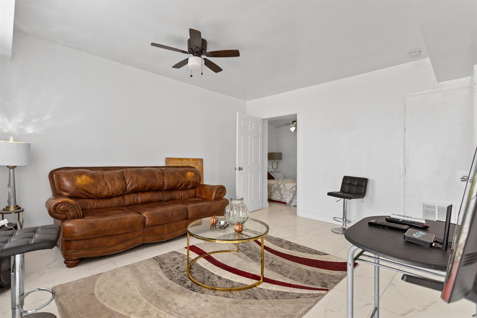 1450 W 37th Street, Hialeah FL 33012 — 12