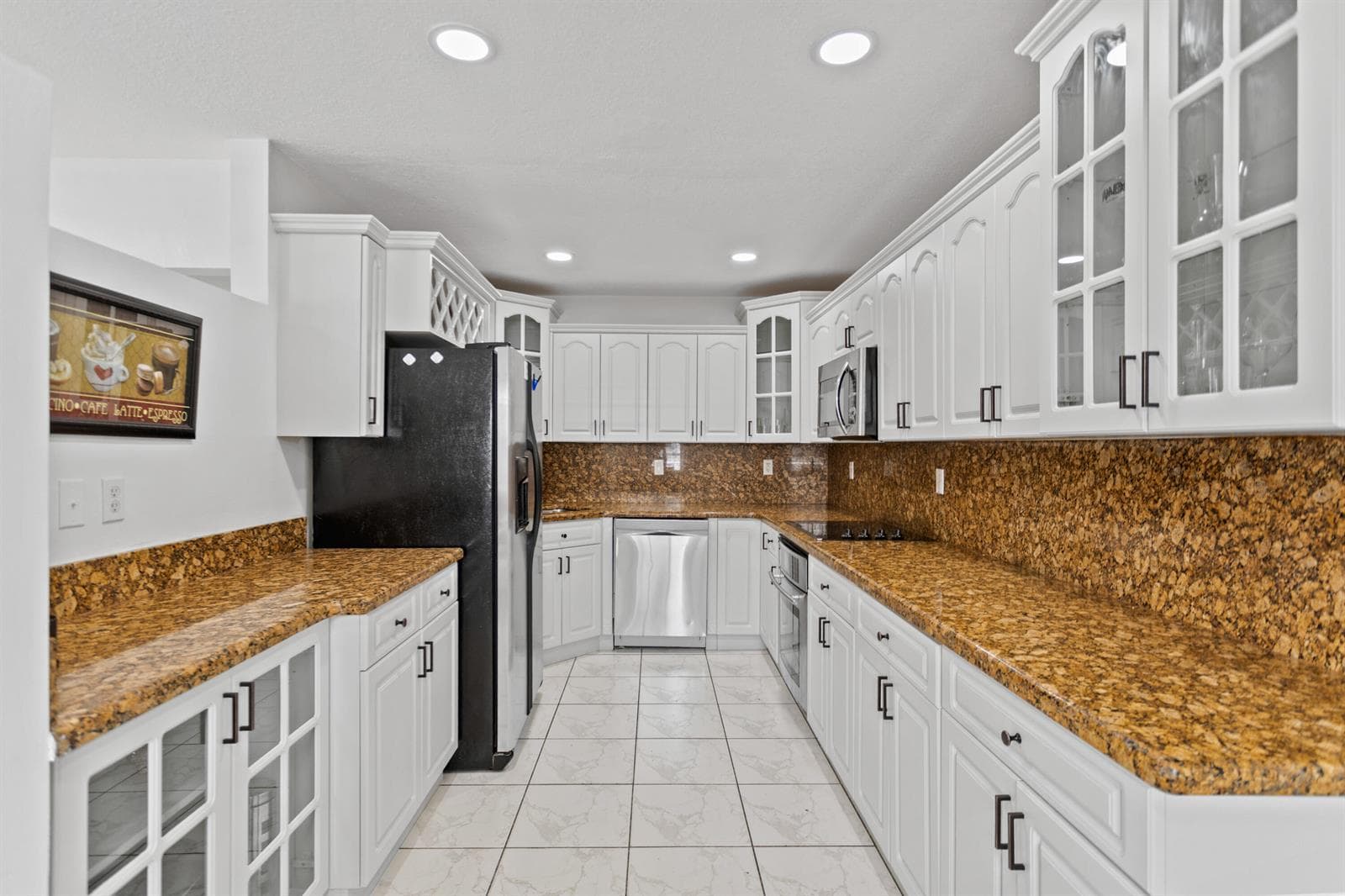 1450 W 37th Street, Hialeah FL 33012 — 22