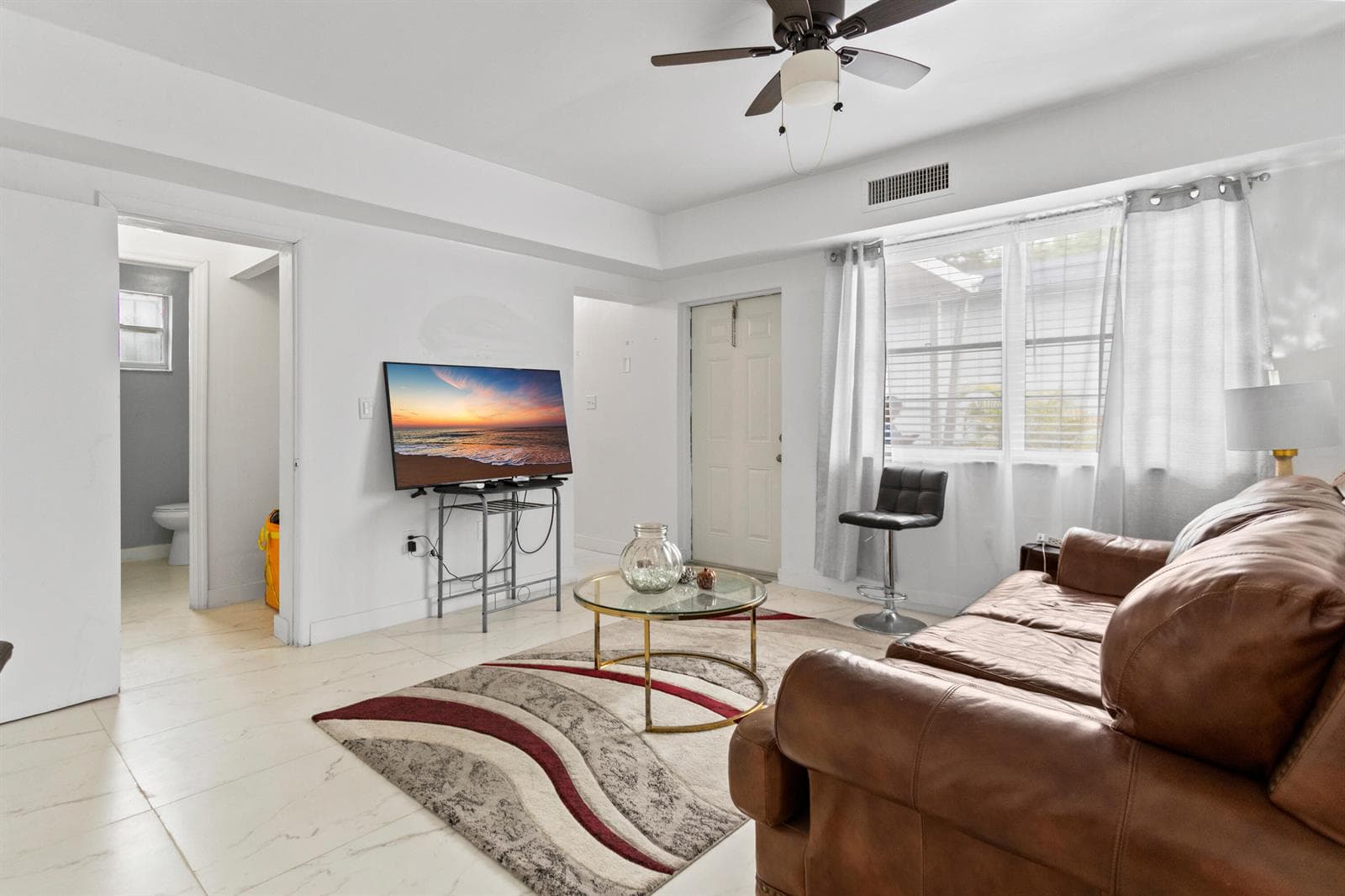 1450 W 37th Street, Hialeah FL 33012 — 20