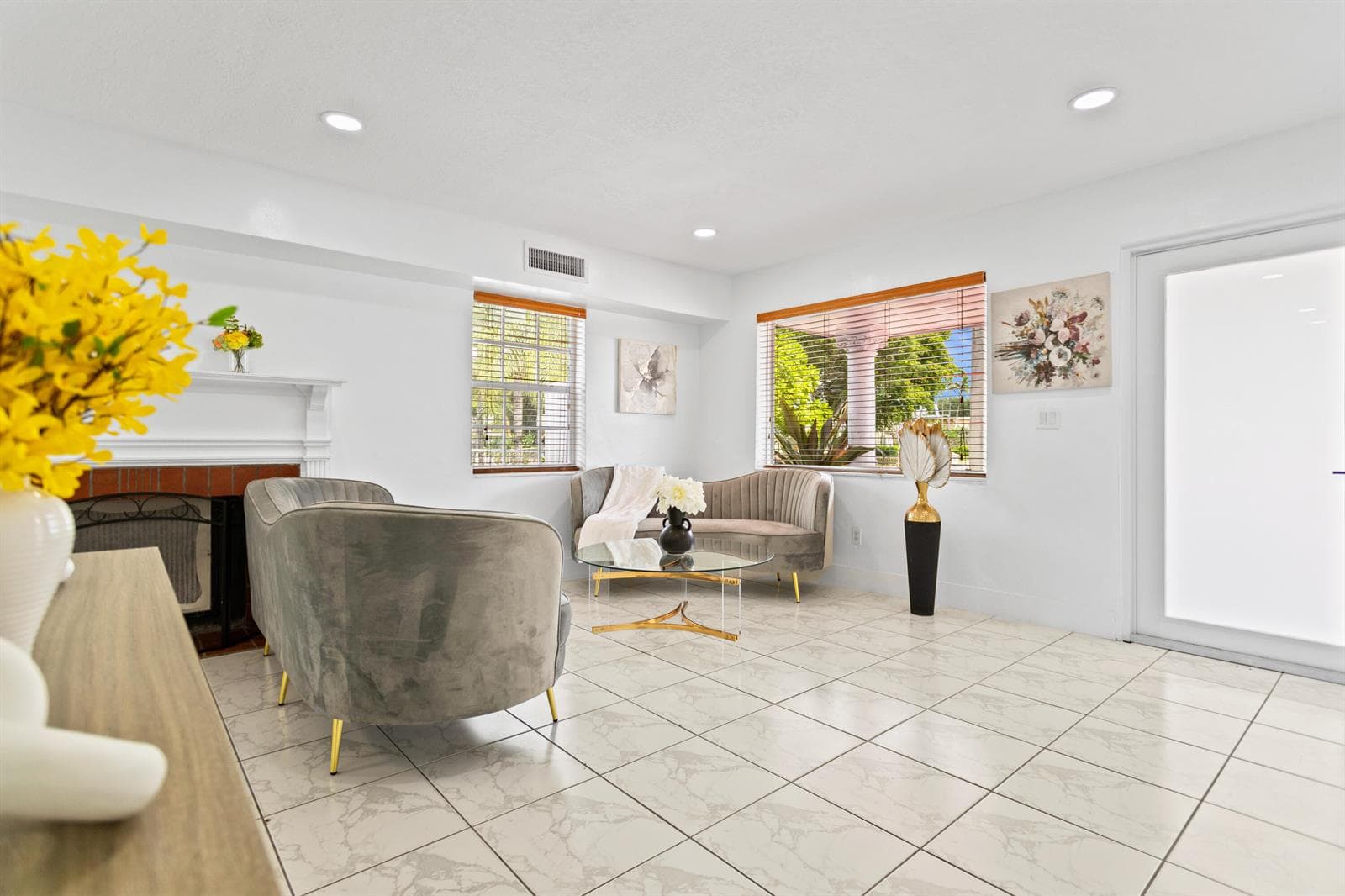 1450 W 37th Street, Hialeah FL 33012 — 9