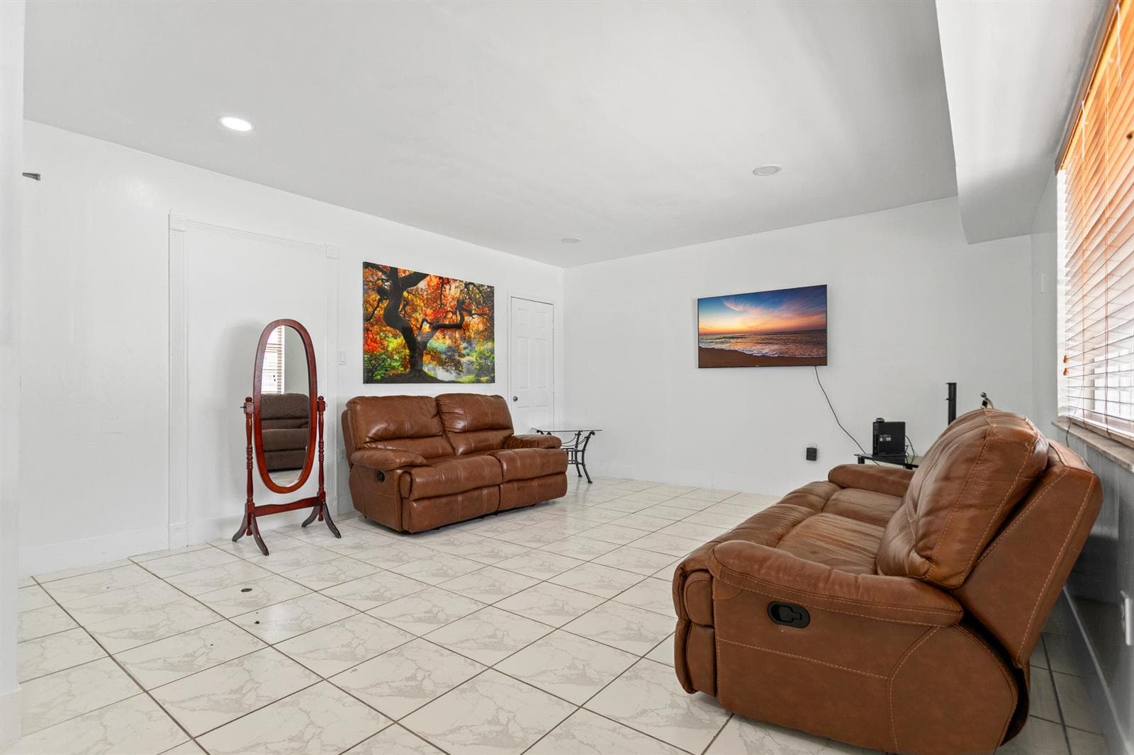 1450 W 37th Street, Hialeah FL 33012 — 18