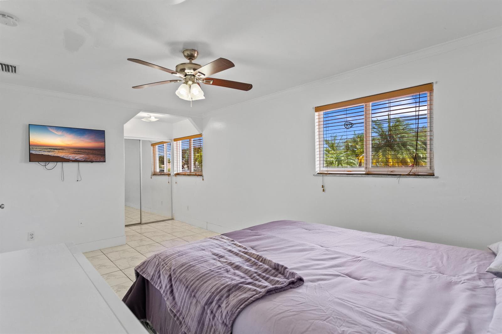 1450 W 37th Street, Hialeah FL 33012 — 31