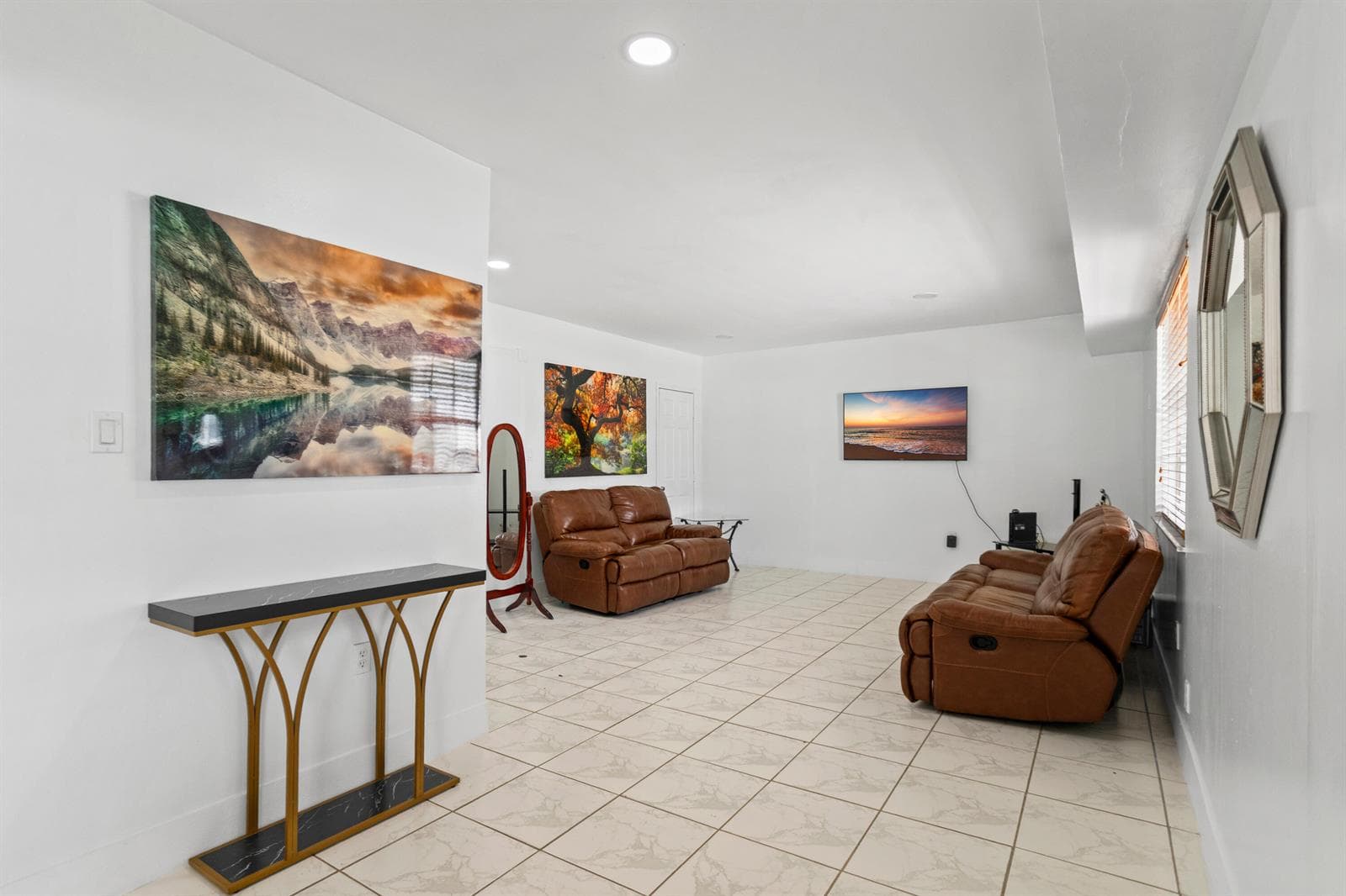 1450 W 37th Street, Hialeah FL 33012 — 21