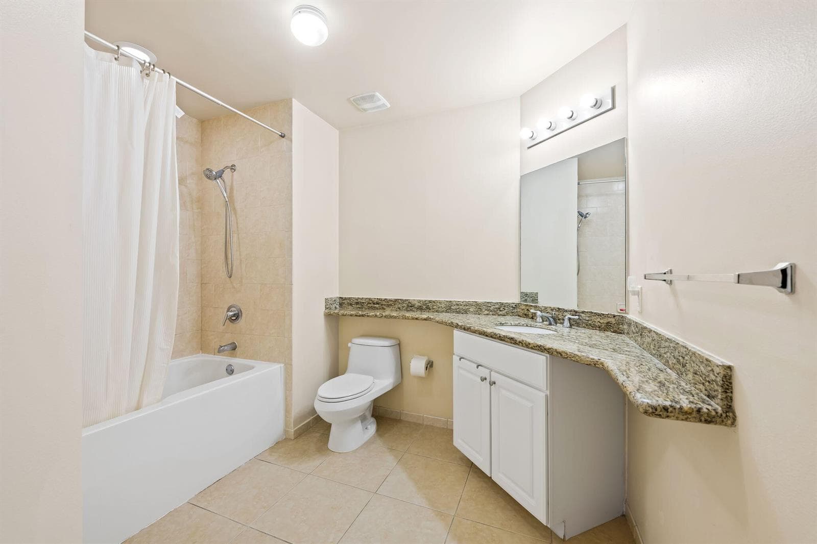 3001 NE 185th Street # 536, Aventura FL 33180 — 2