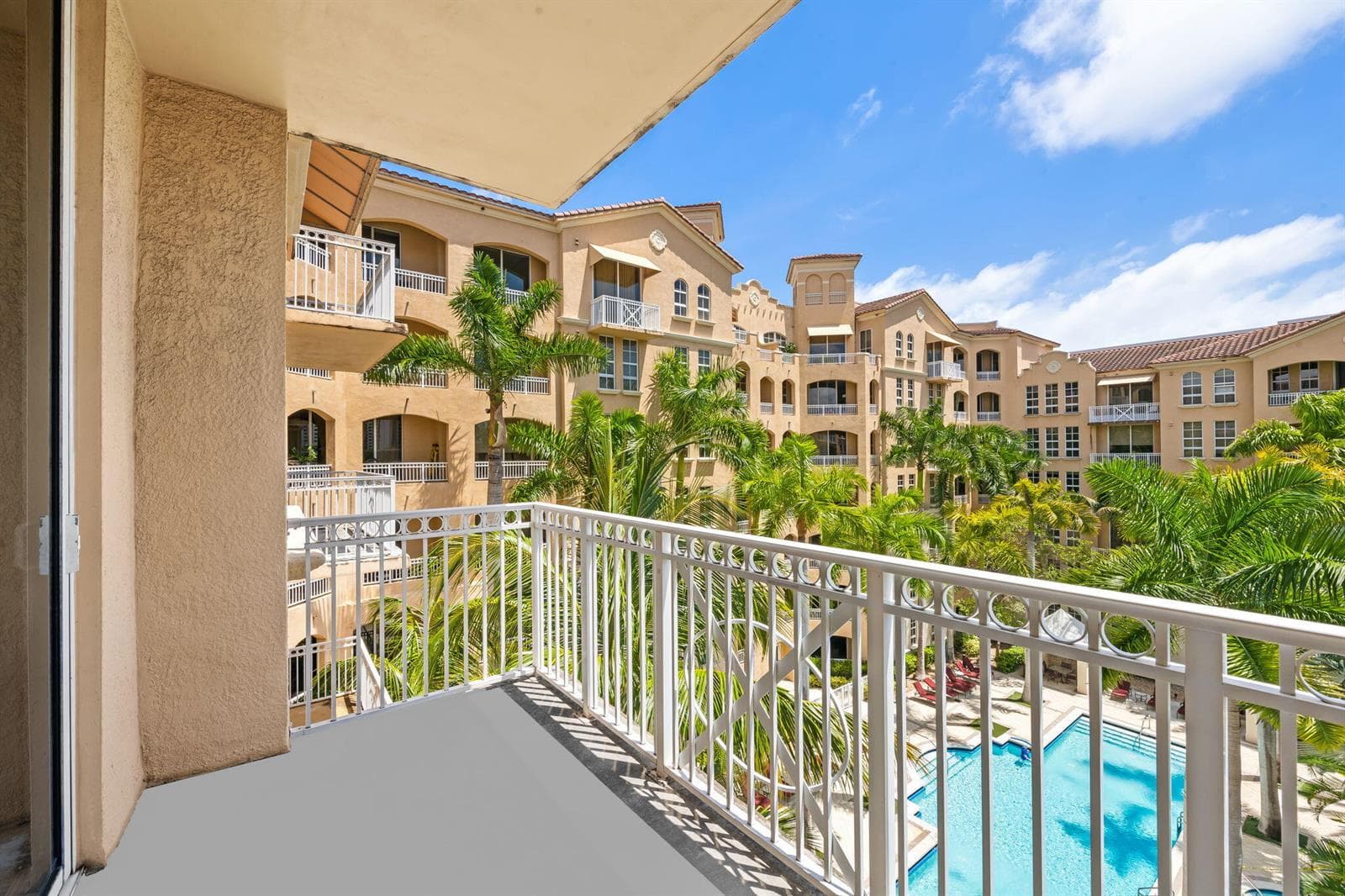 3001 NE 185th Street # 536, Aventura FL 33180 — 1