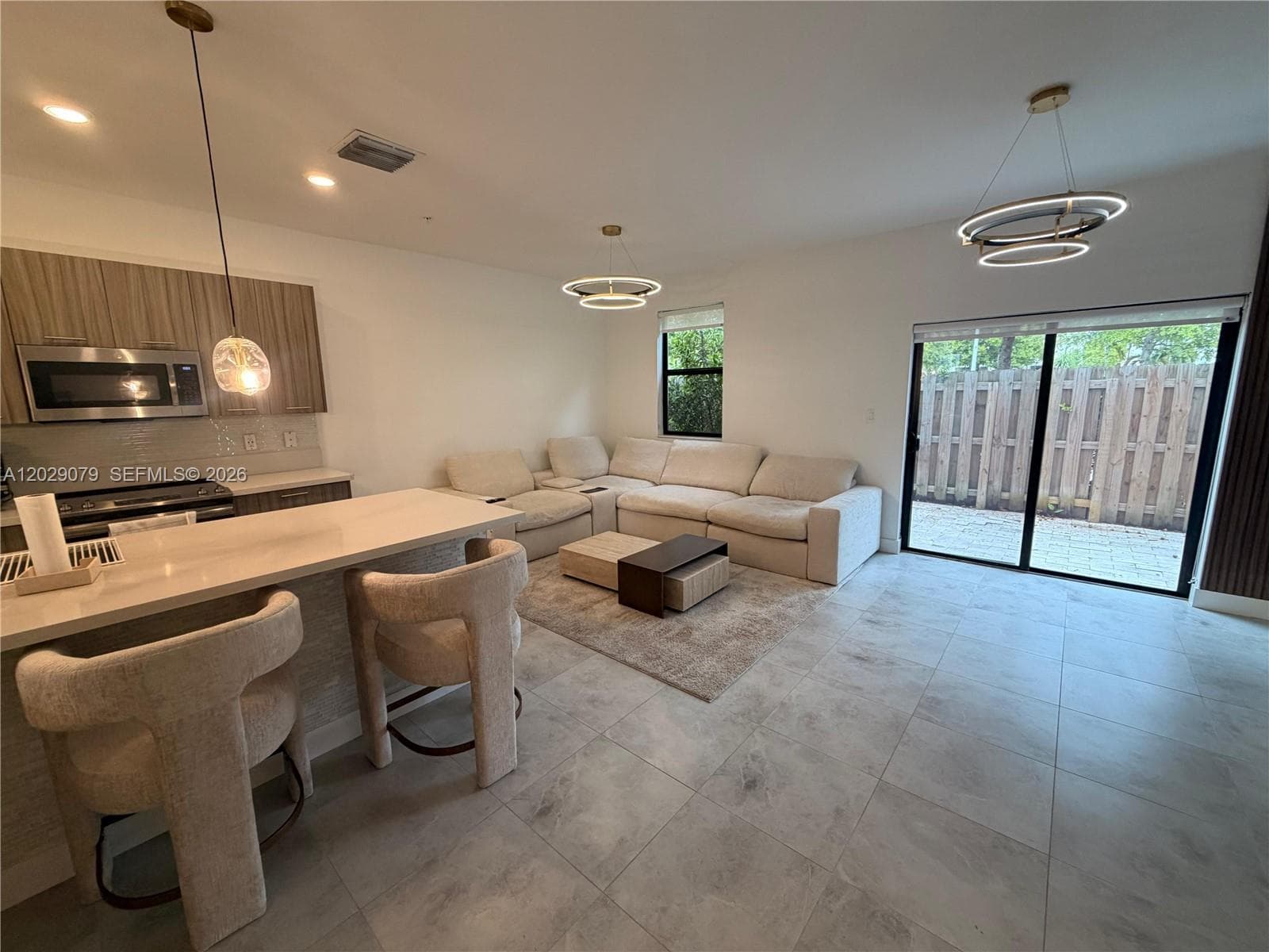 10407 NW 82nd St # 9, Doral FL 33178 — 11