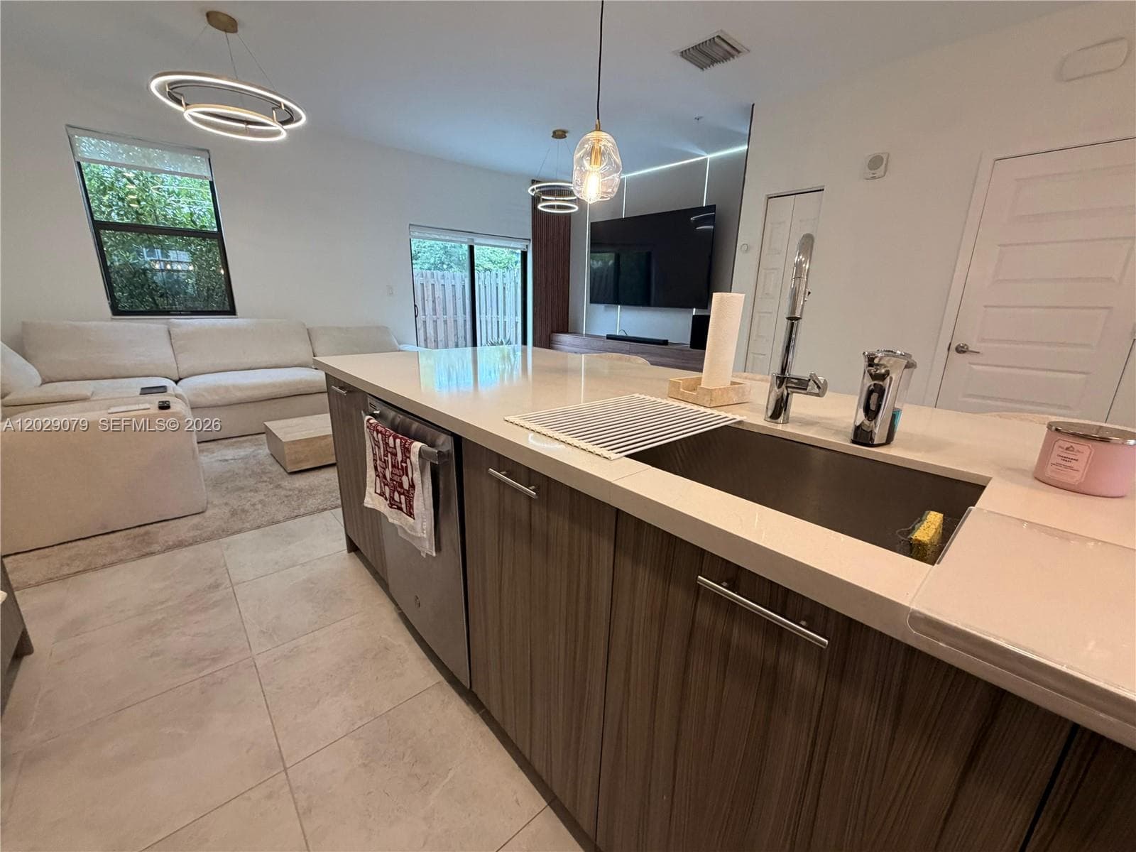 10407 NW 82nd St # 9, Doral FL 33178 — 8