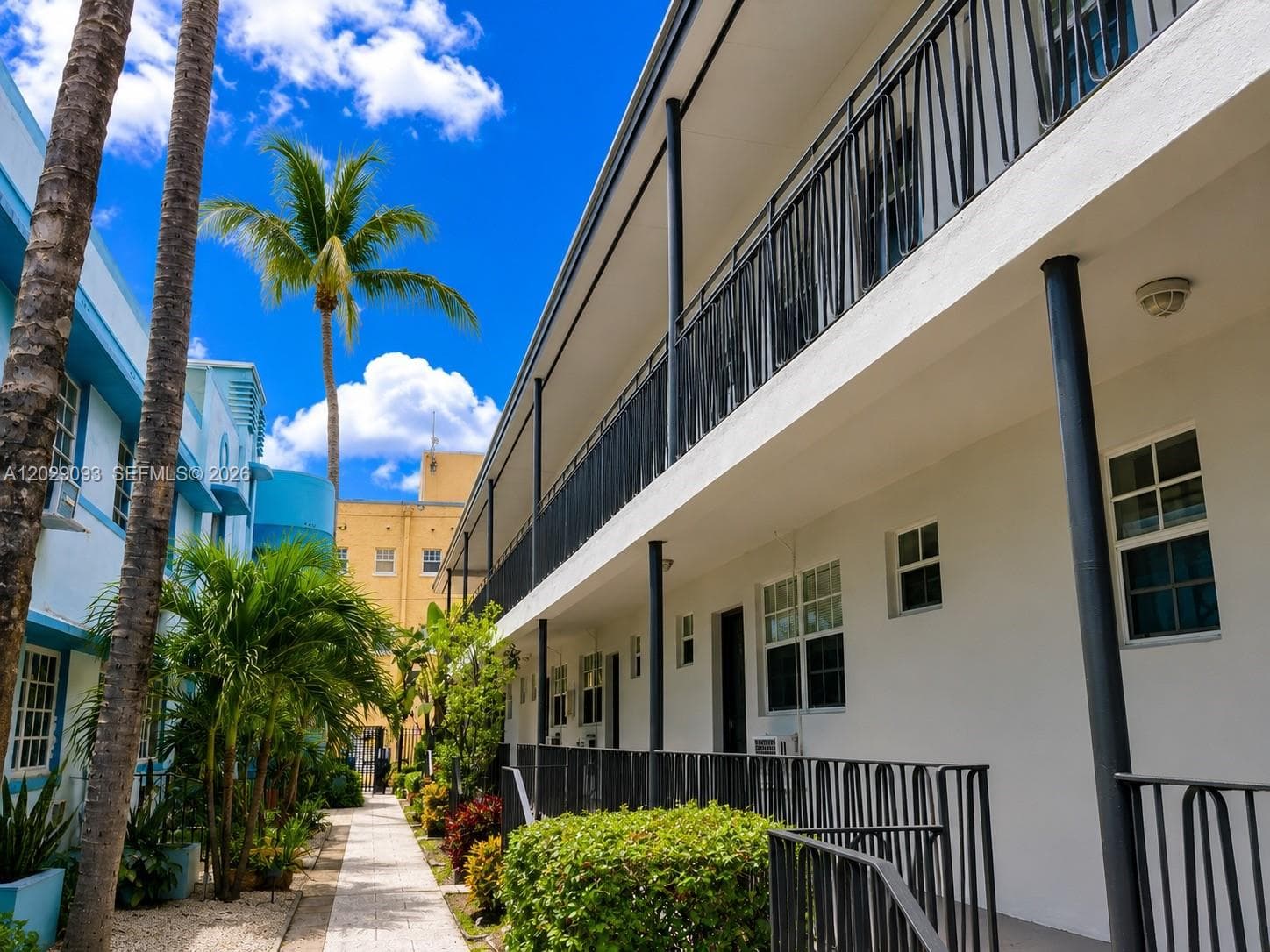 500 13th St # 15, Miami Beach FL 33139 — 10