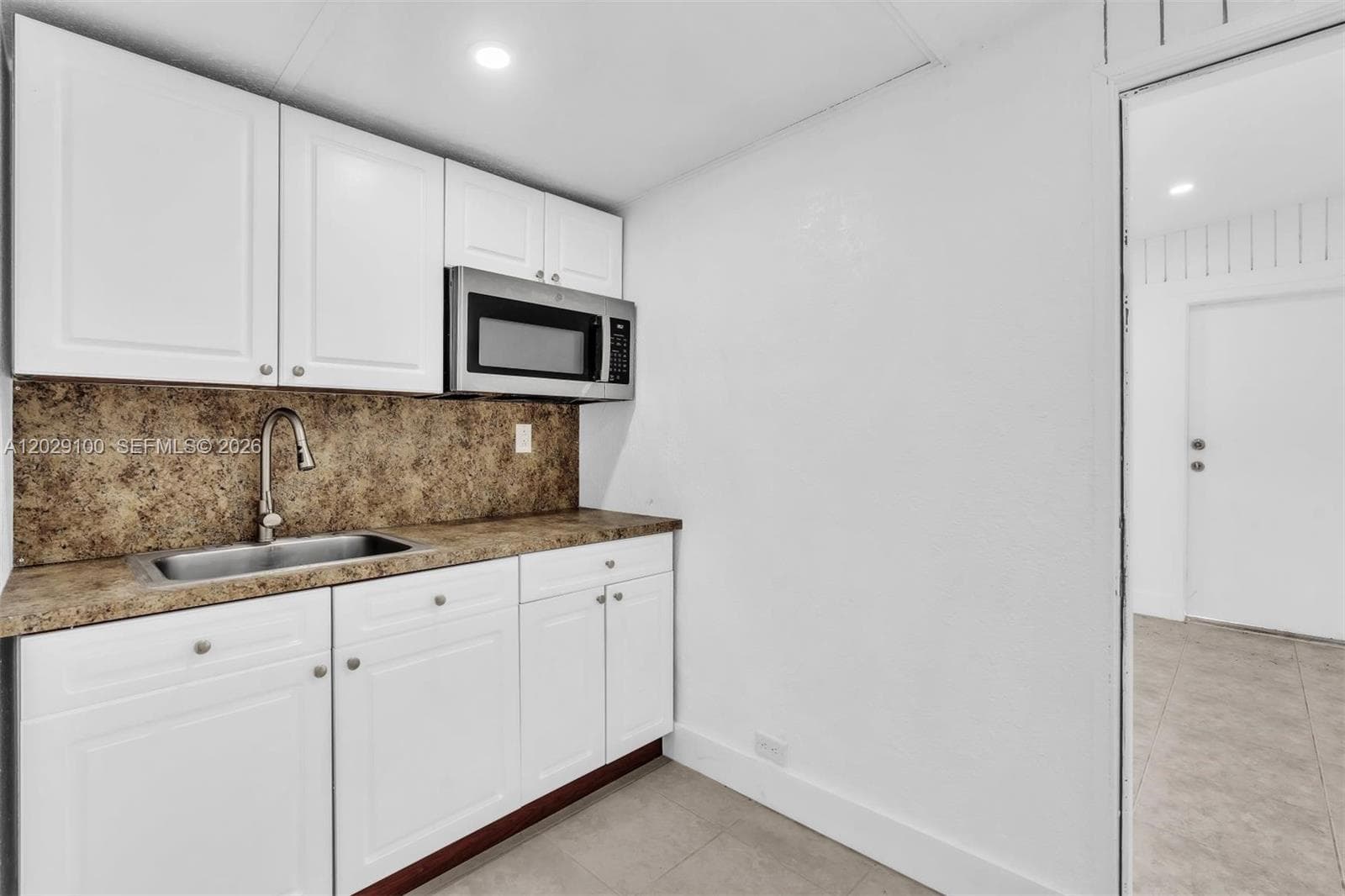 11790 SW 34th St, Miami FL 33175 — 23