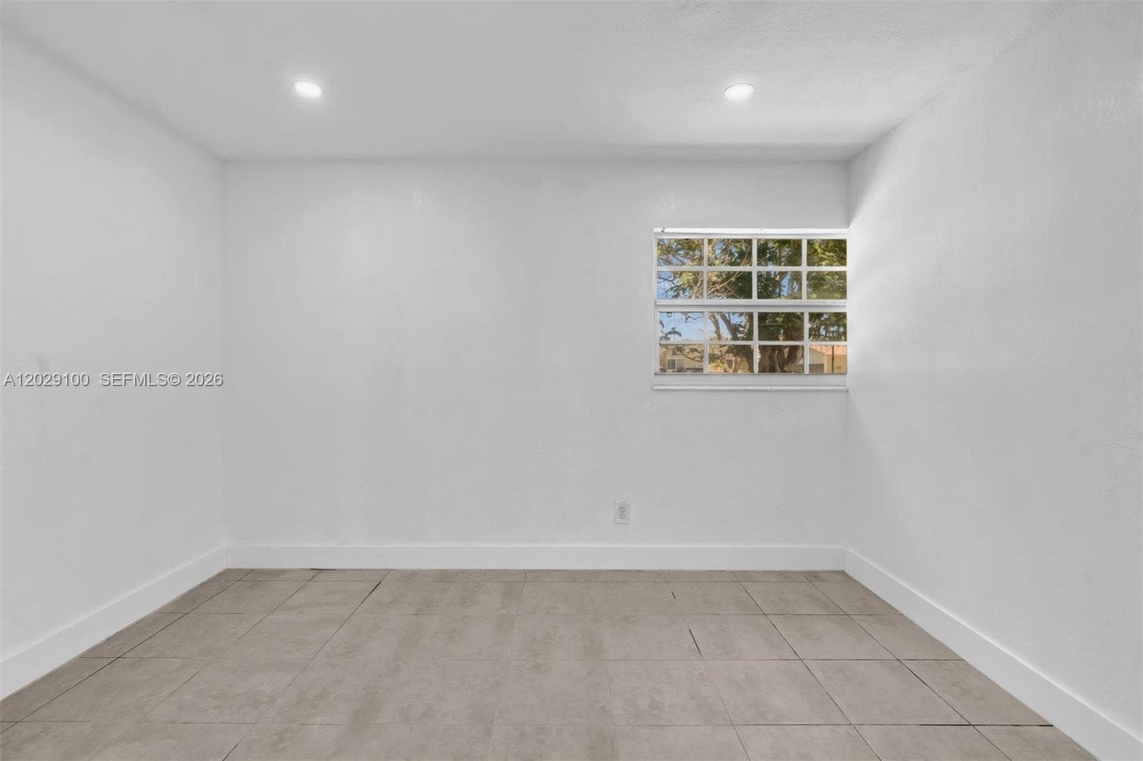11790 SW 34th St, Miami FL 33175 — 30