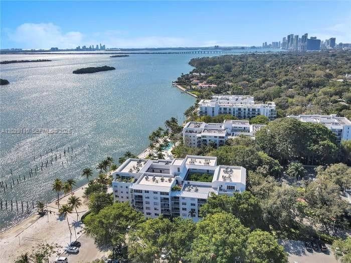 750 NE 64th St # B316, Miami FL 33138 — 14