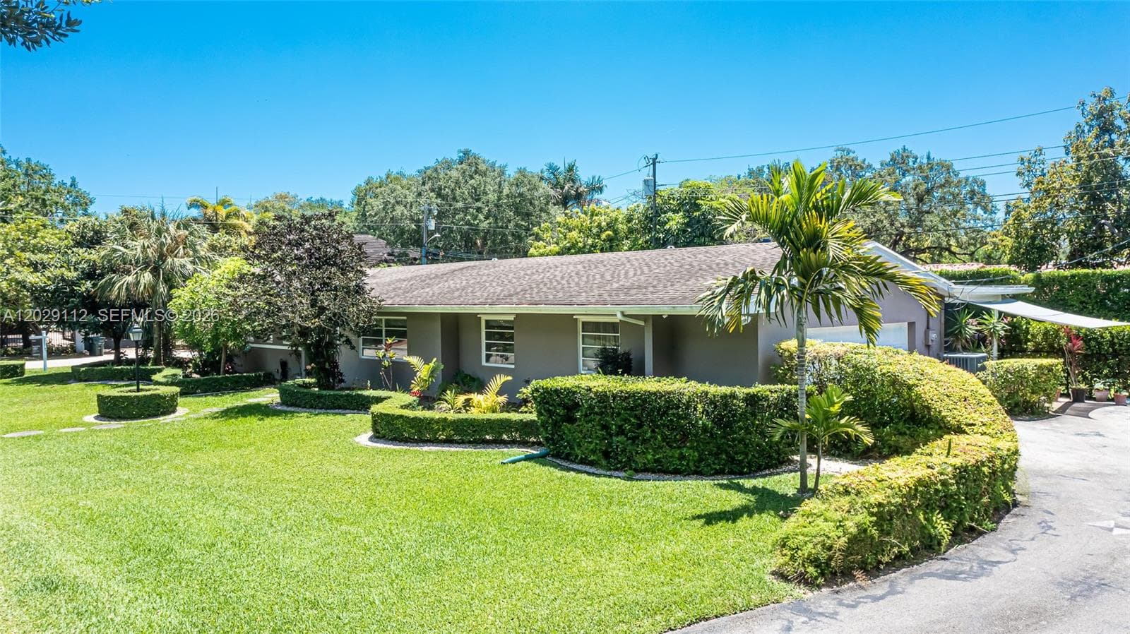 6760 SW 62nd Ter, South Miami FL 33143 — 3