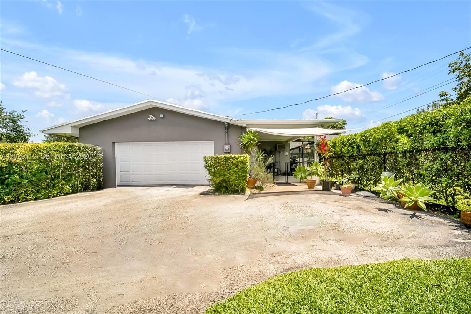 6760 SW 62nd Ter, South Miami FL 33143 — 32