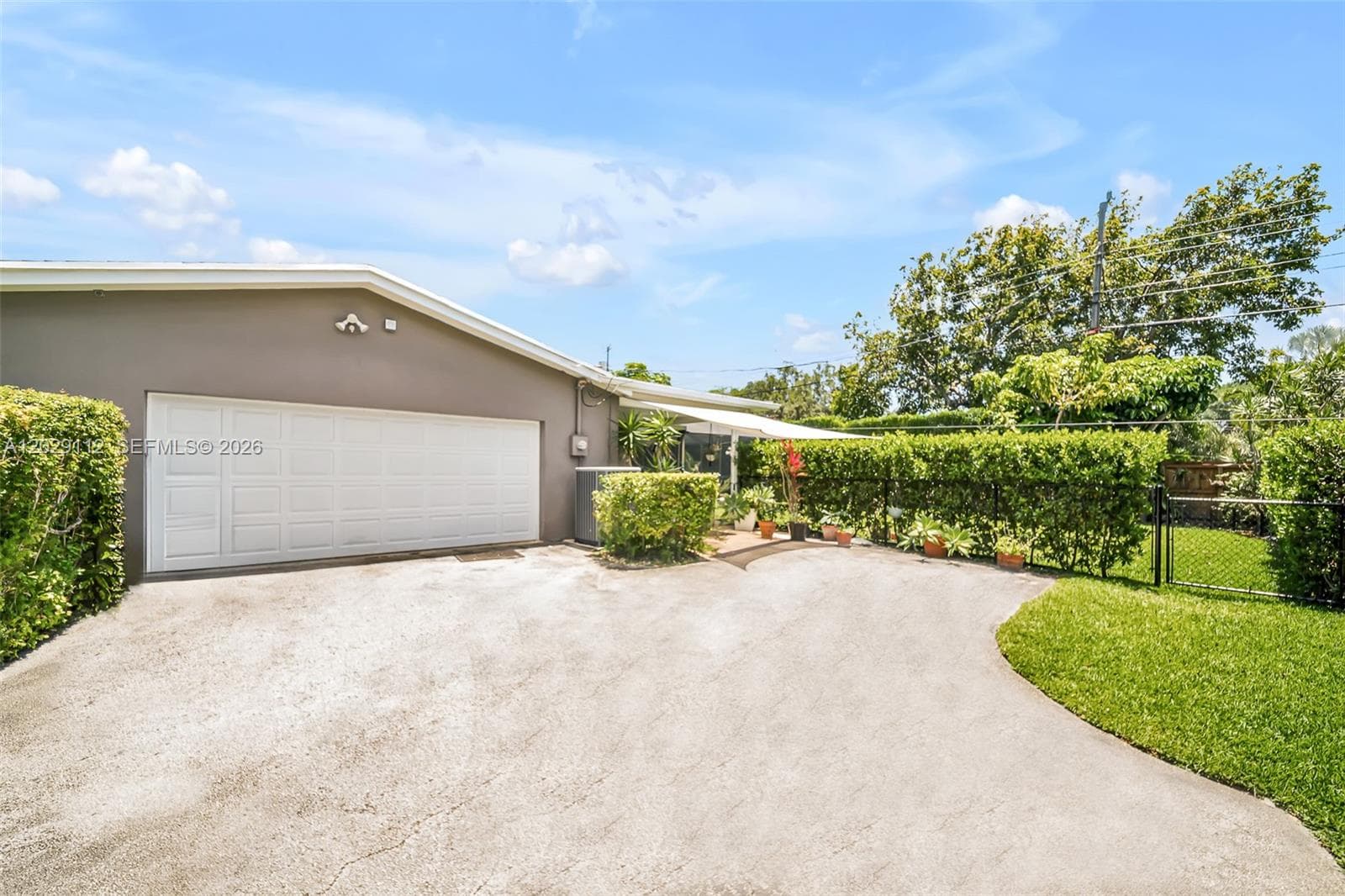 6760 SW 62nd Ter, South Miami FL 33143 — 34