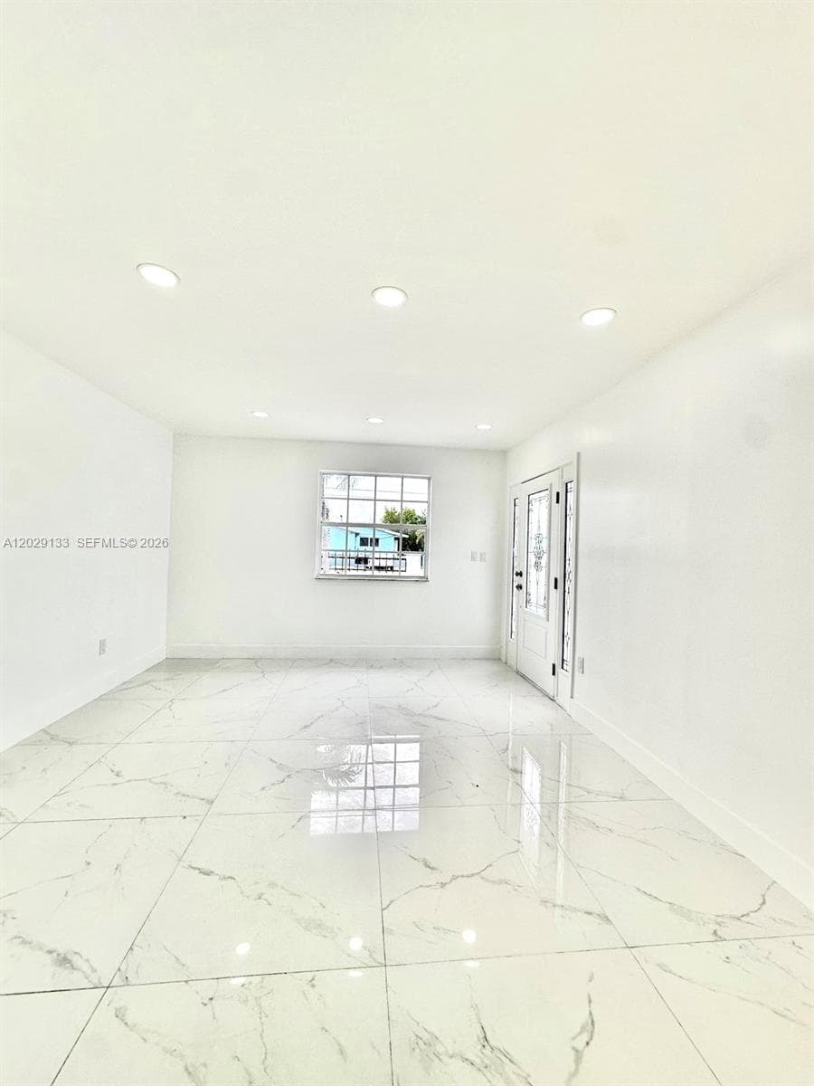 6th Addn To Hialeah, Hialeah, FL — 3