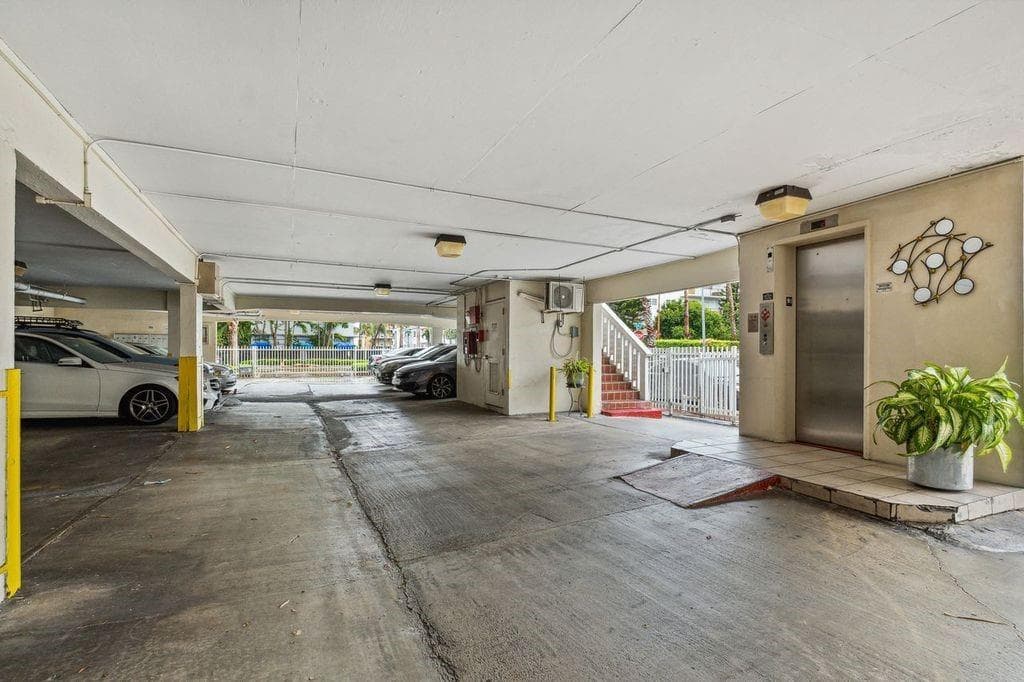 900 Euclid Avenue # 5, Miami Beach FL 33139 — 2
