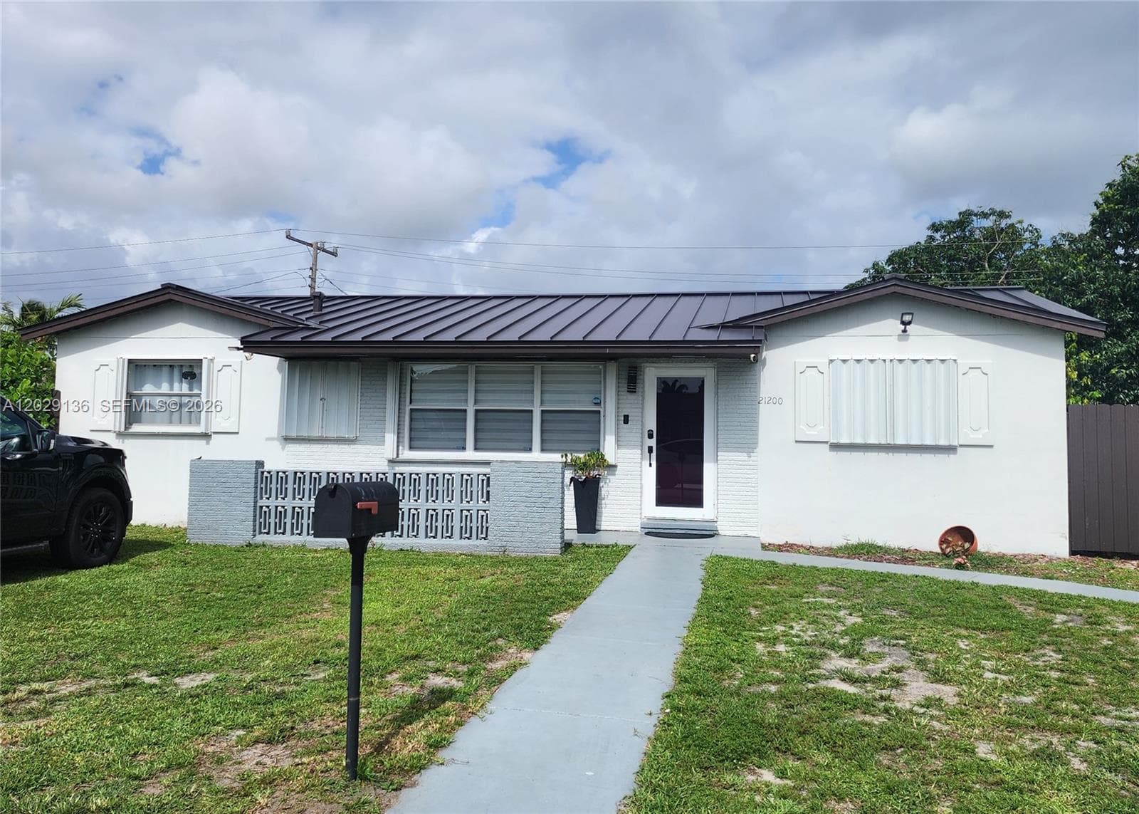 21200 NW 29th Ave, Miami Gardens FL 33056 — 1