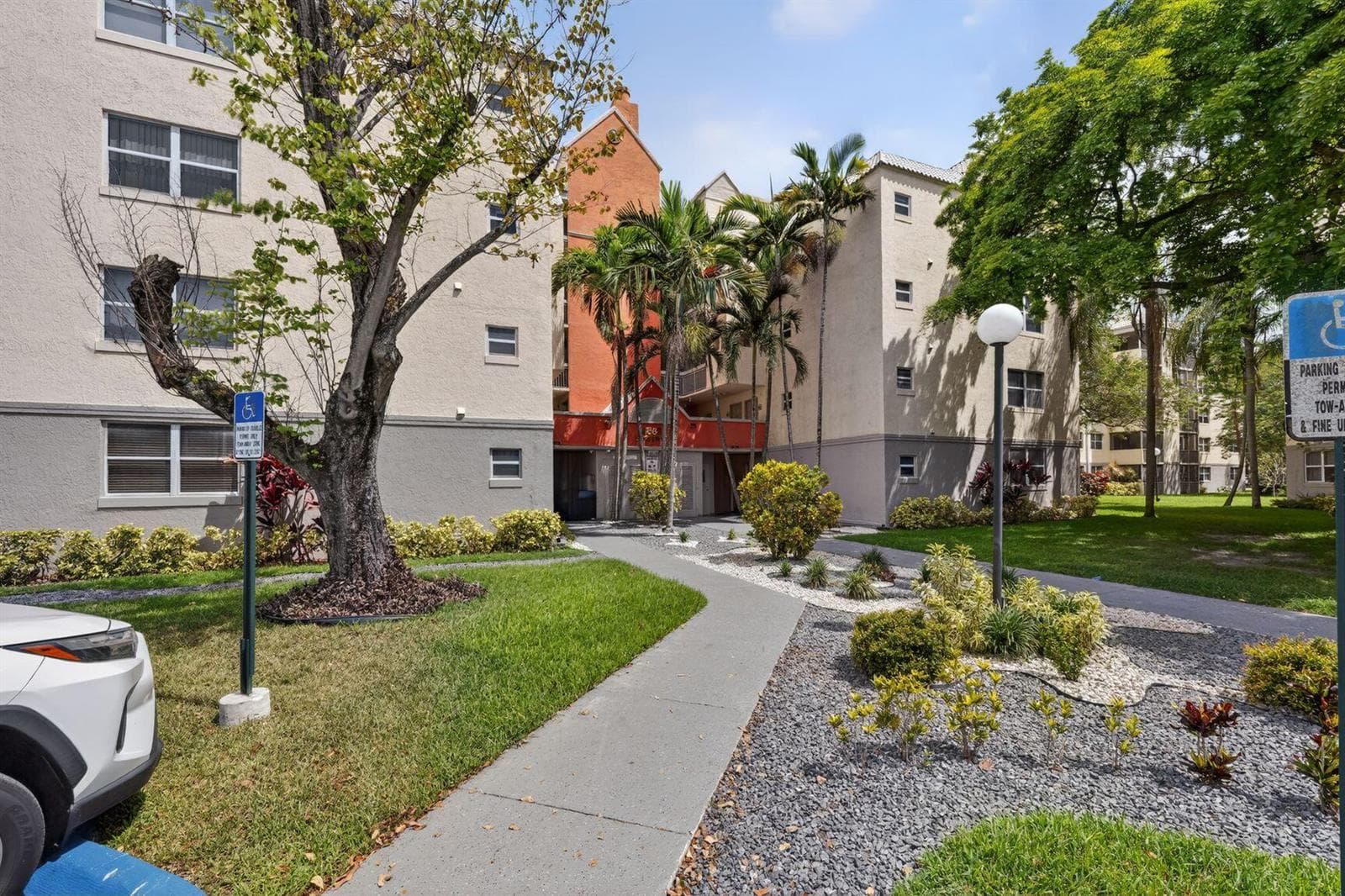 8363 Lake Drive # 308, Doral FL 33166 — 1