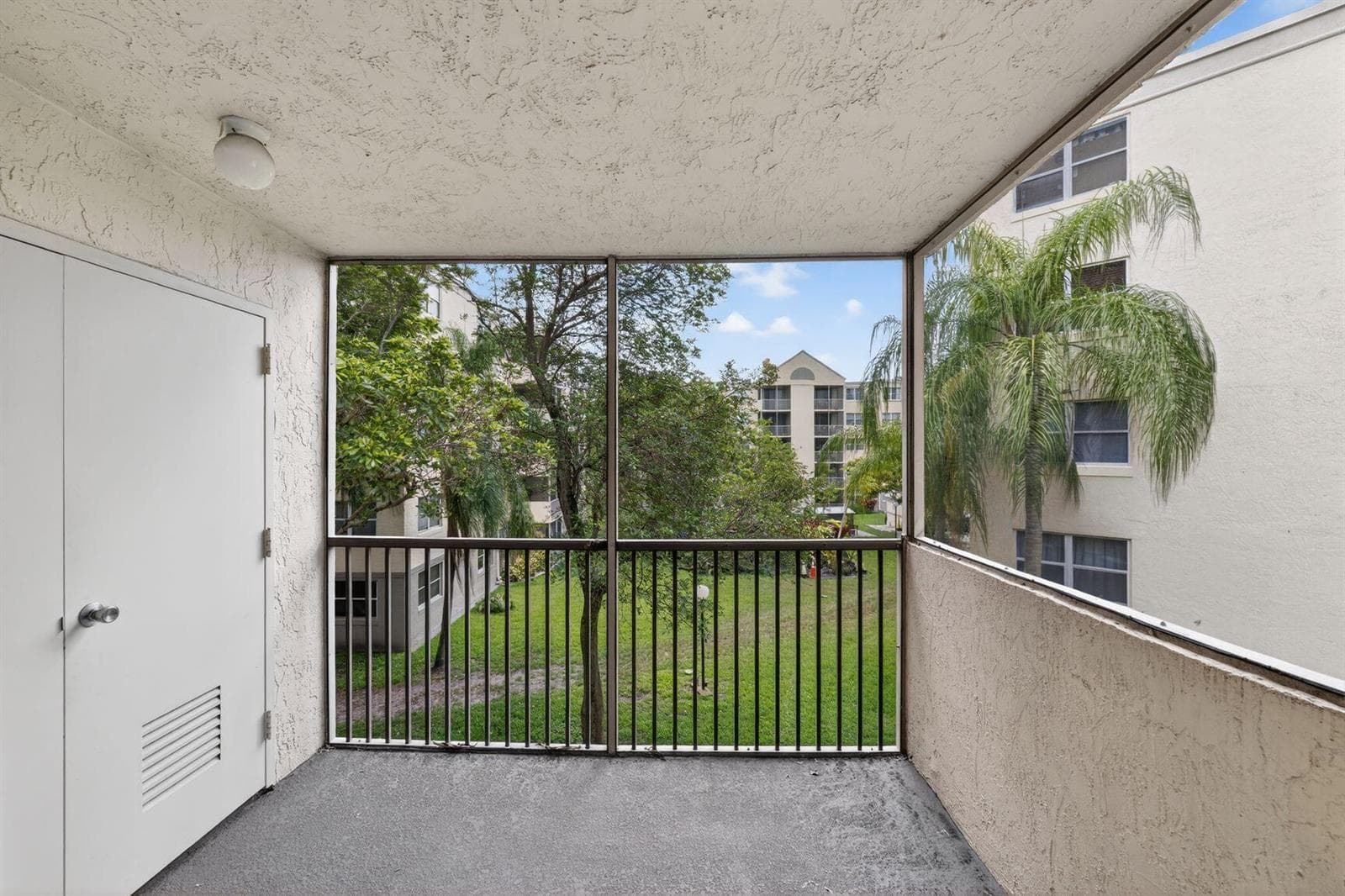 8363 Lake Drive # 308, Doral FL 33166 — 5
