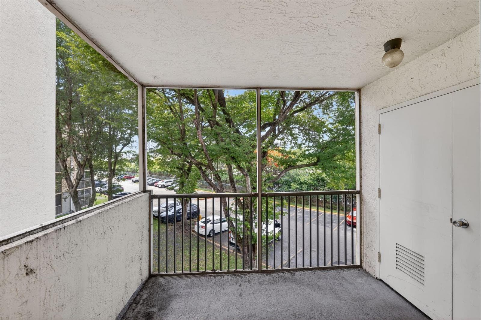 8373 Lake Drive Apt 307, Doral FL 33166 — 6