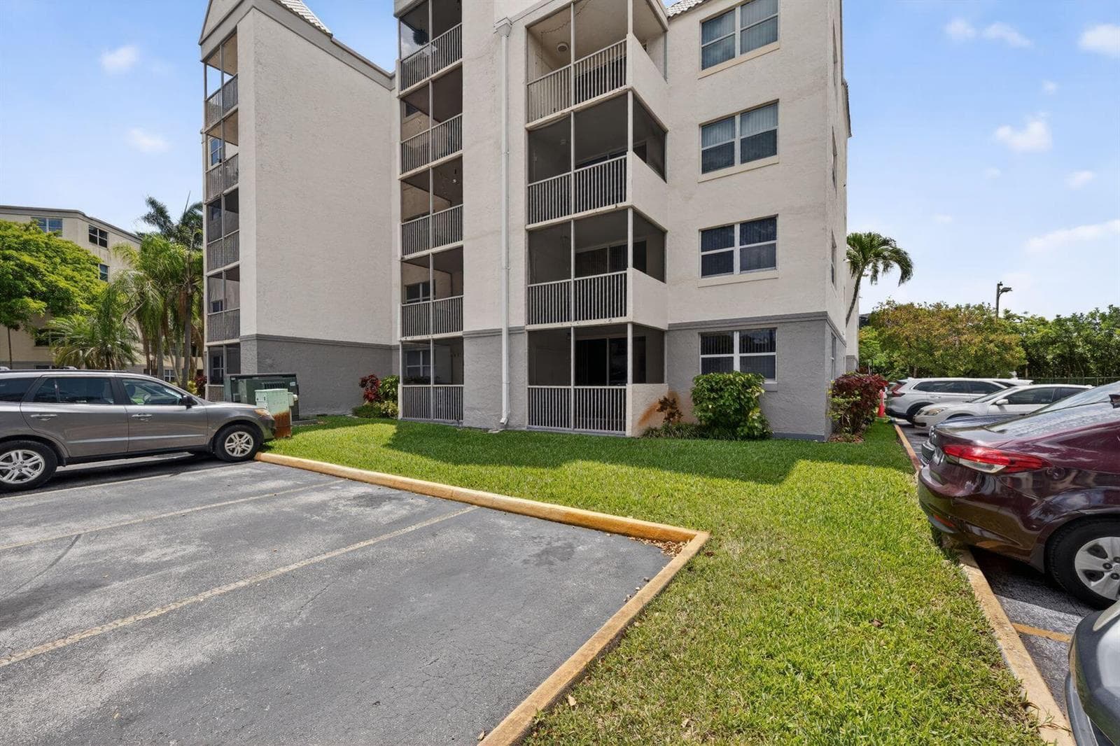 8373 Lake Drive # 101, Doral FL 33166 — 1
