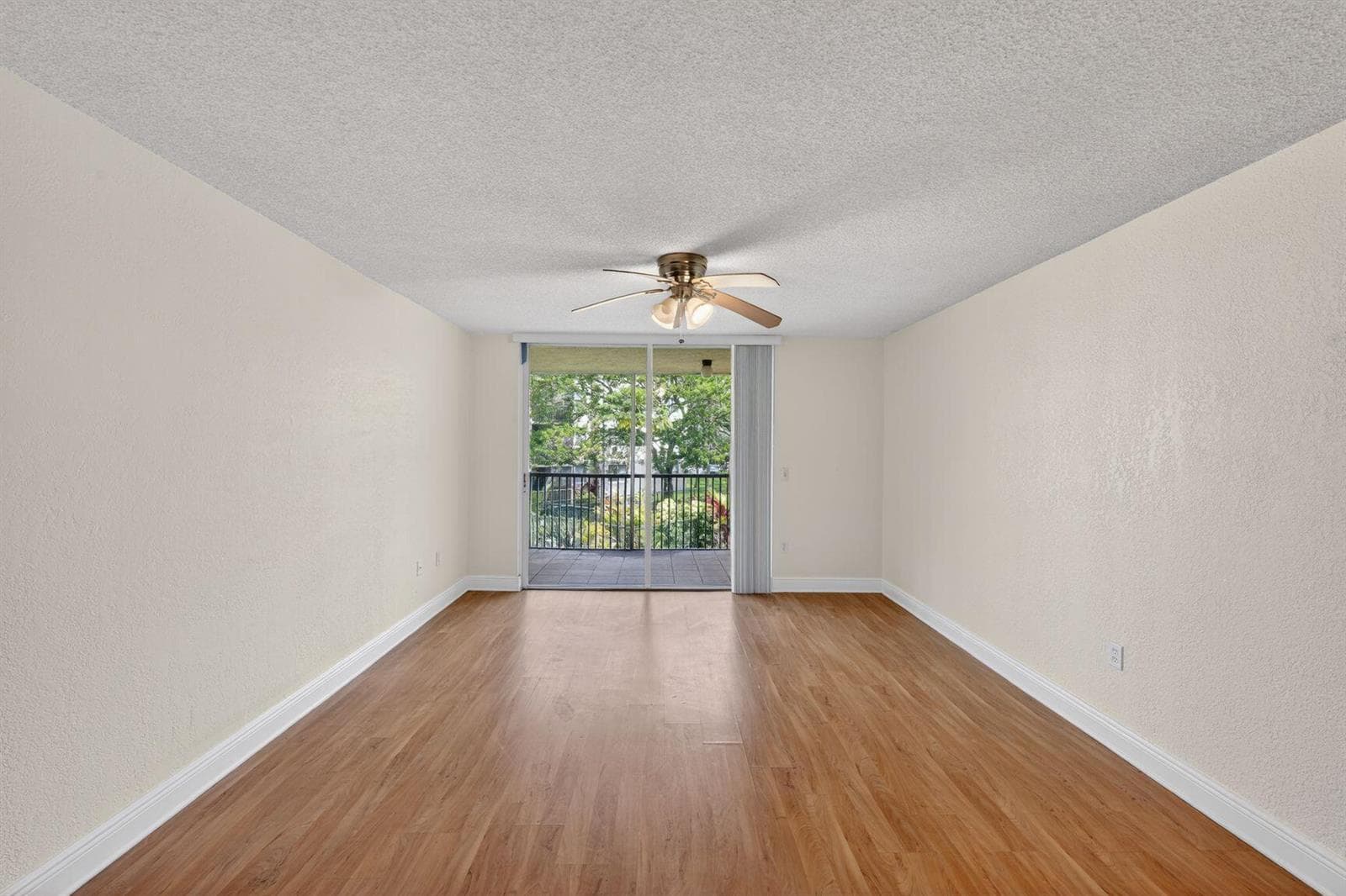 8353 Lake Drive # 204, Doral FL 33166 — 3