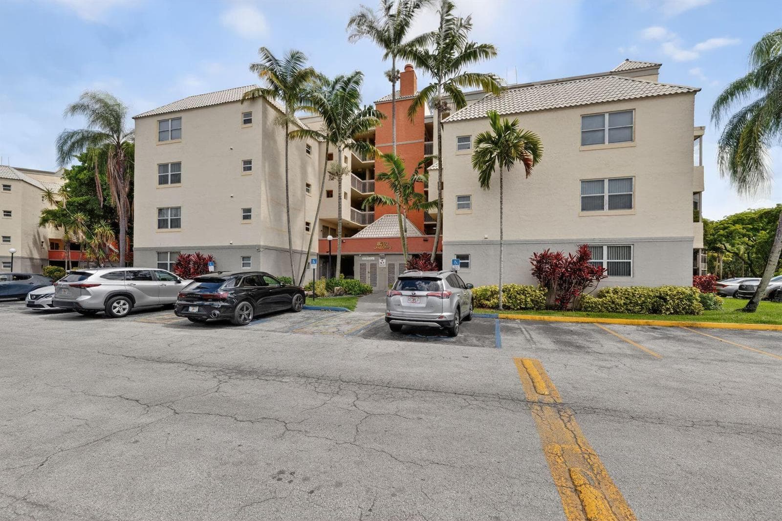 8353 Lake Drive # 204, Doral FL 33166 — 1