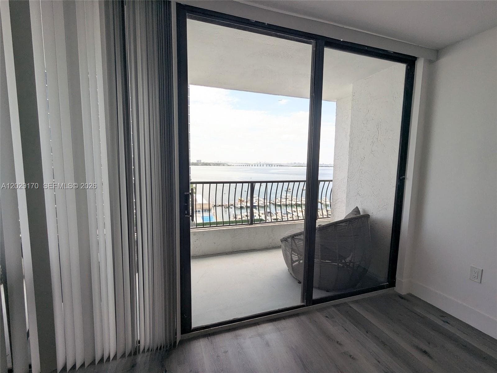 555 NE 15th St # 12D, Miami FL 33132 — 12
