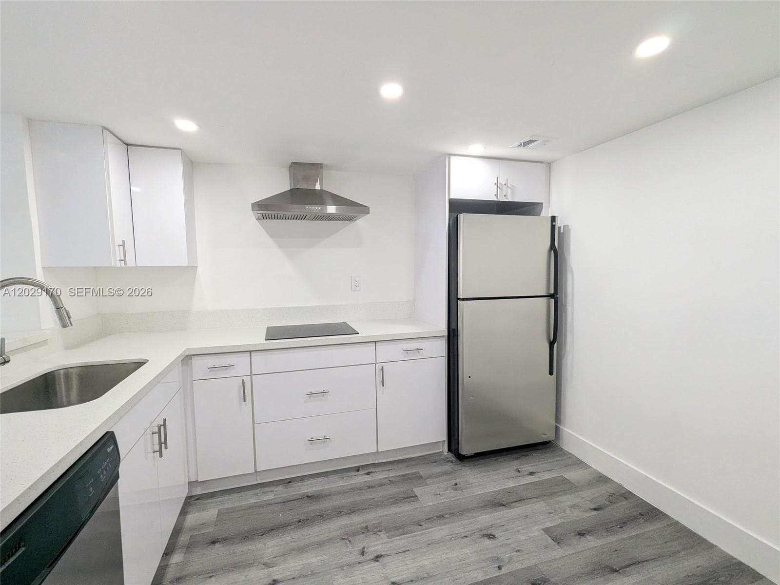 555 NE 15th St # 12D, Miami FL 33132 — 9