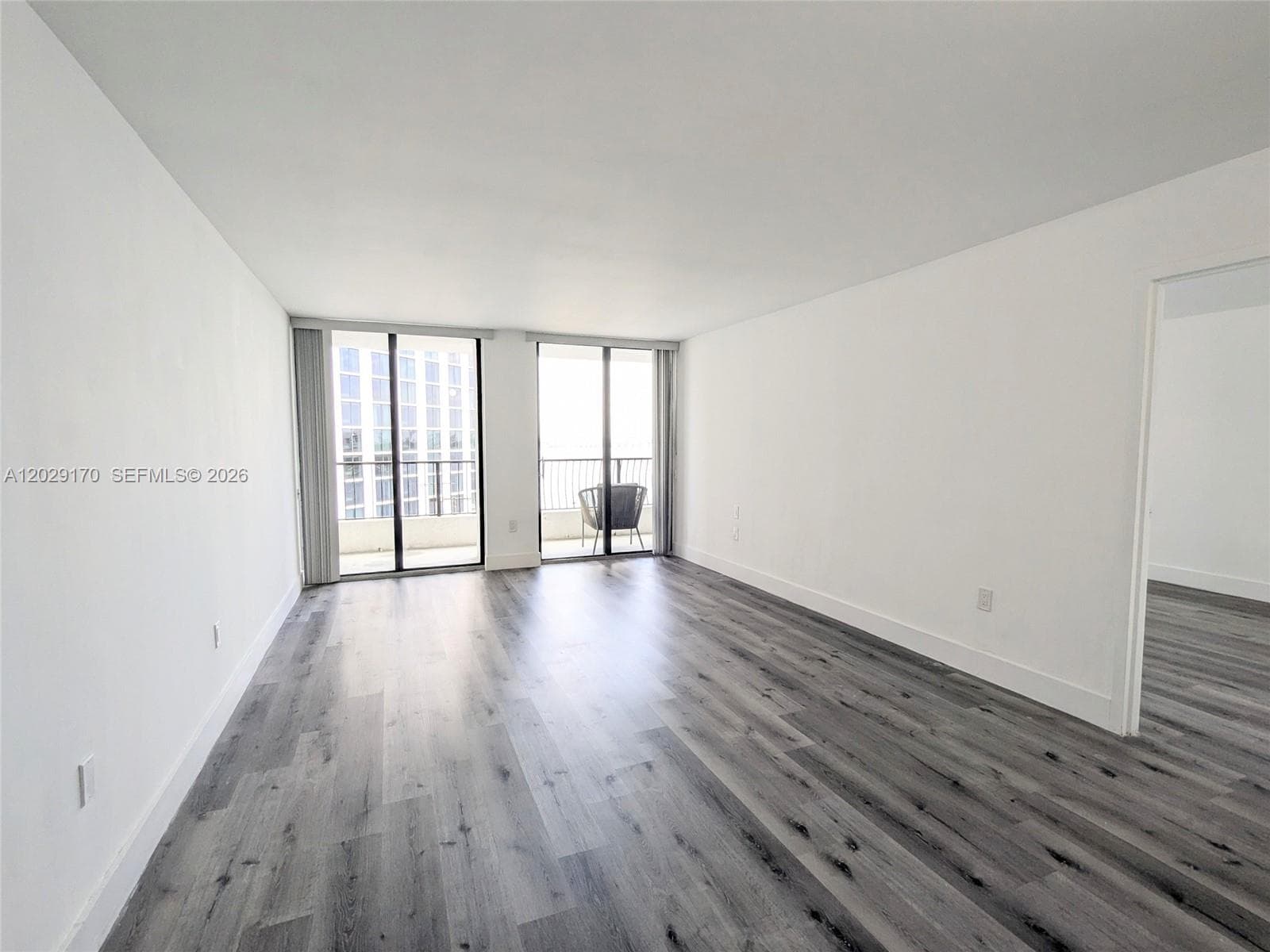 555 NE 15th St # 12D, Miami FL 33132 — 4