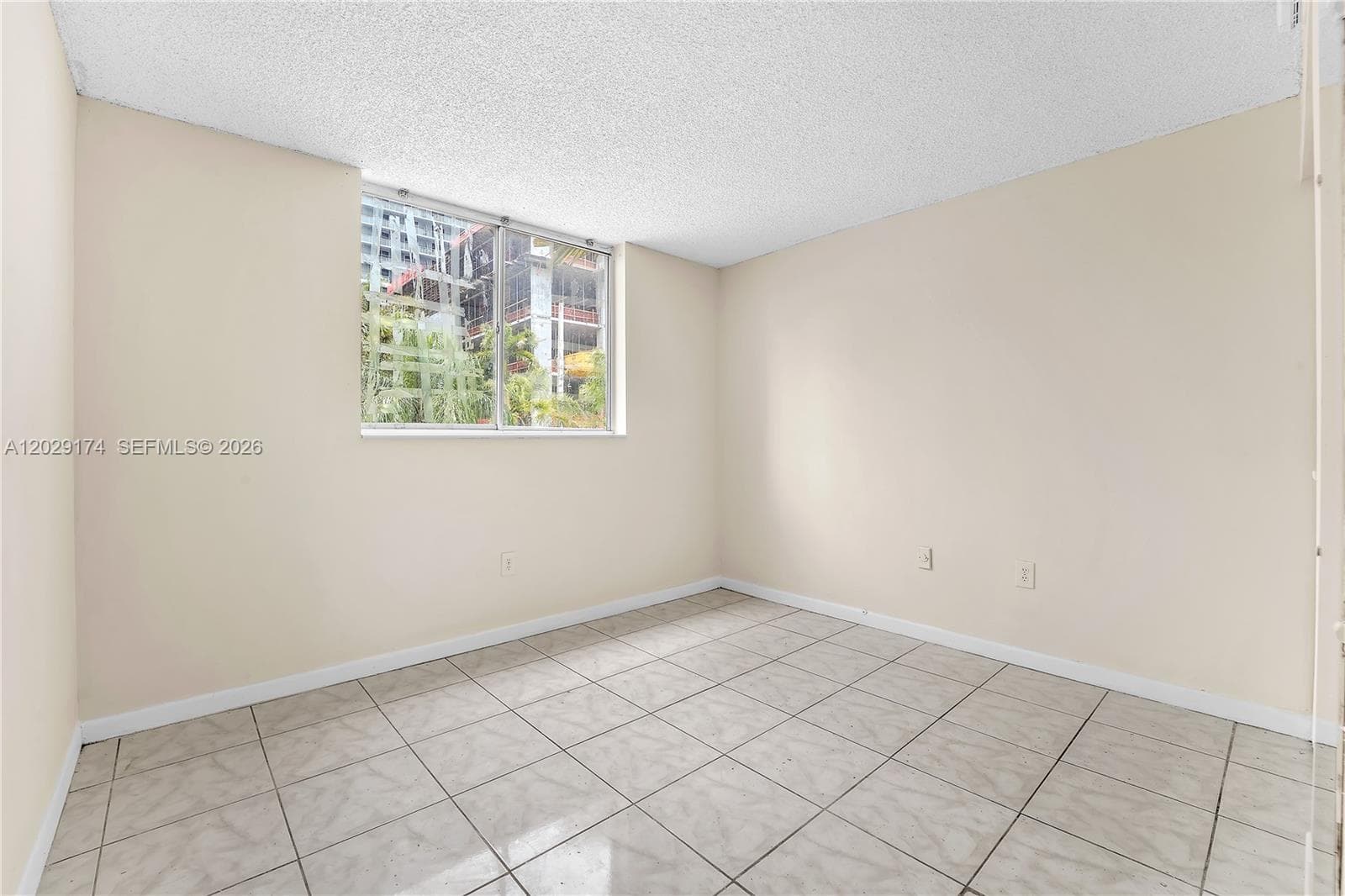 210 SW 11th St # 209, Miami FL 33130 — 11