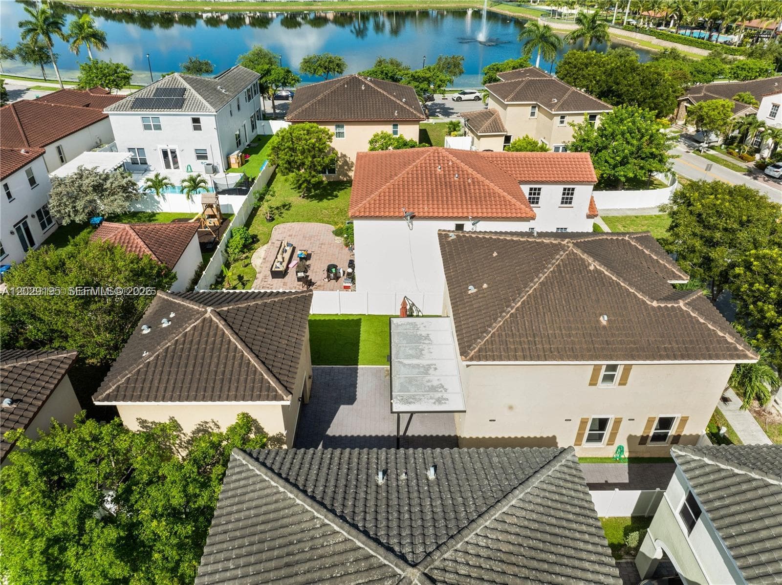 16946 SW 90th Terrace Circle, Miami FL 33196 — 33