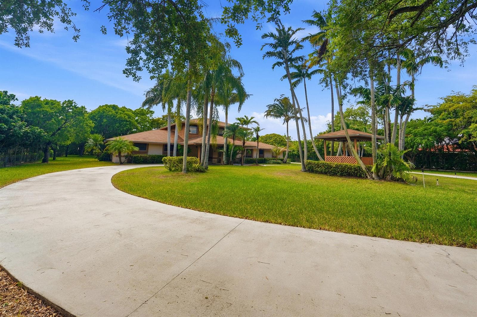 24210 SW 122nd Avenue SW, Homestead FL 33032 — 4