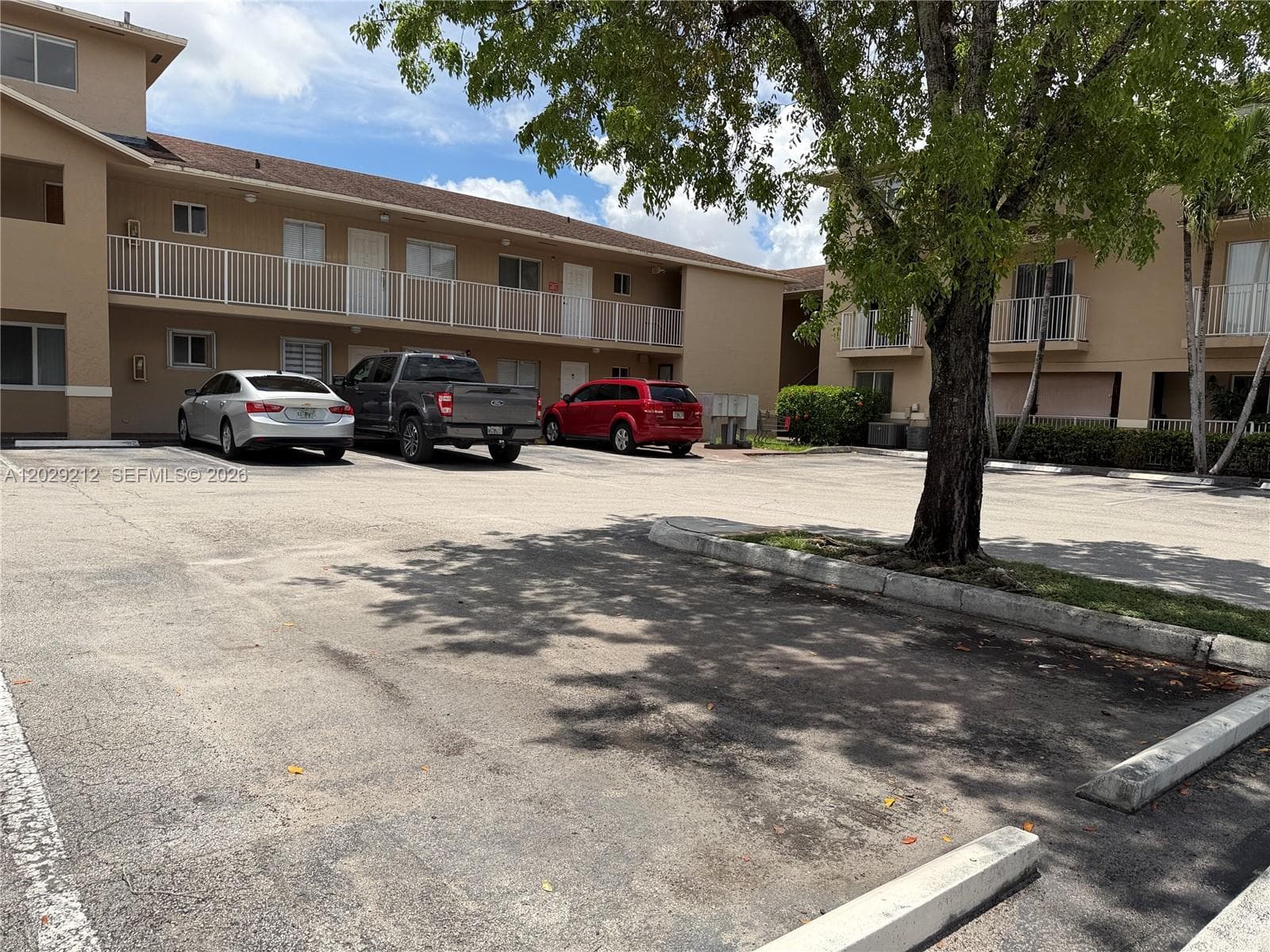 3021 W 76th St # 201, Hialeah FL 33018 — 3