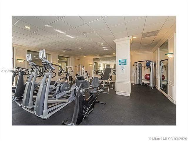 5700 Collins Ave # 8K, Miami Beach FL 33140 — 23