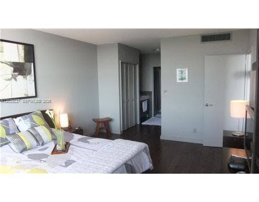 5700 Collins Ave # 8K, Miami Beach FL 33140 — 12