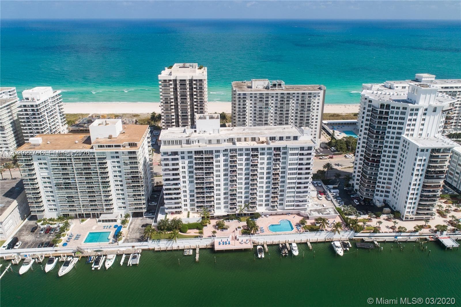 5700 Collins Ave # 8K, Miami Beach FL 33140 — 25