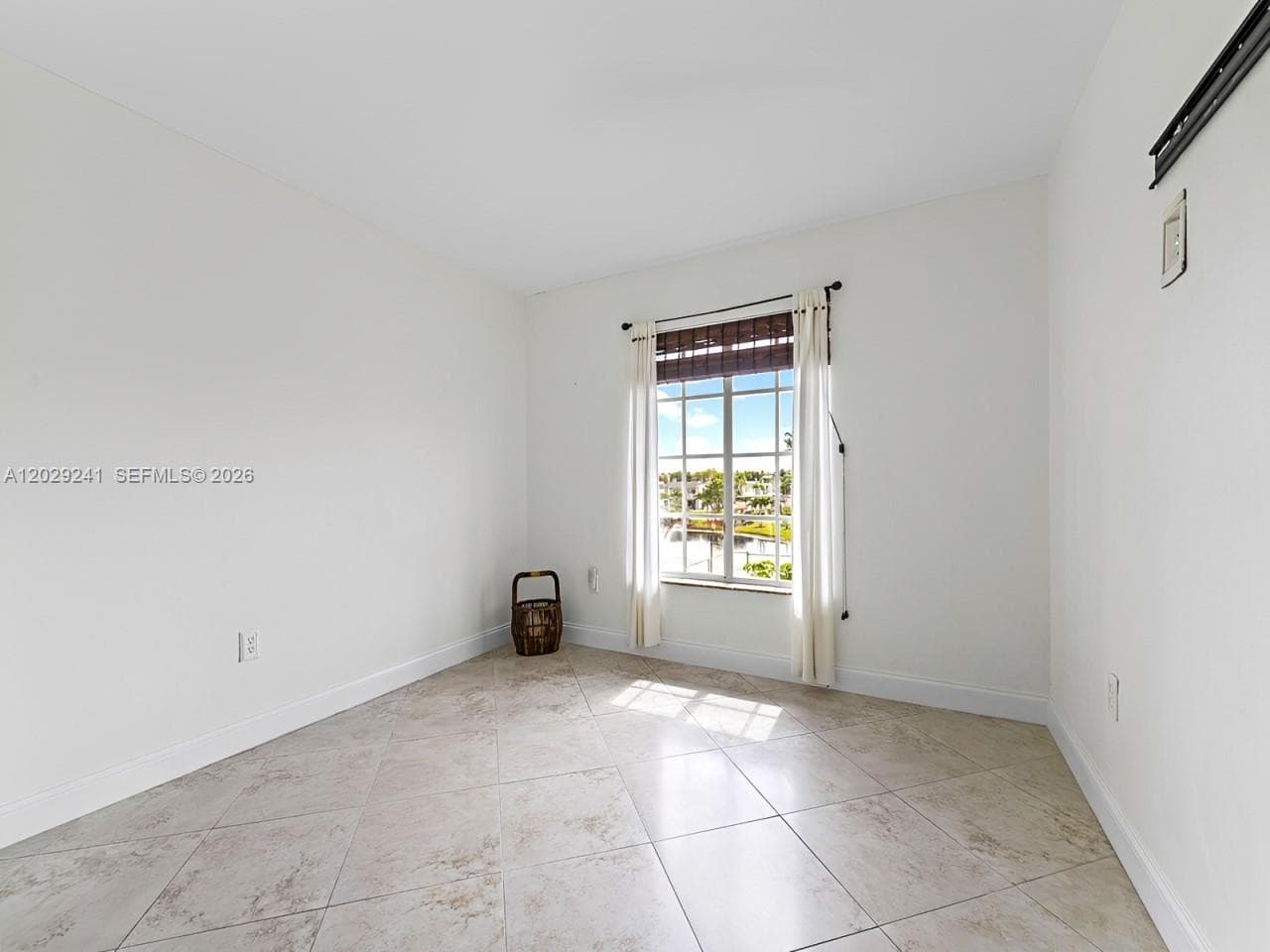5020 NW 79th Ave # 303, Doral FL 33166 — 13