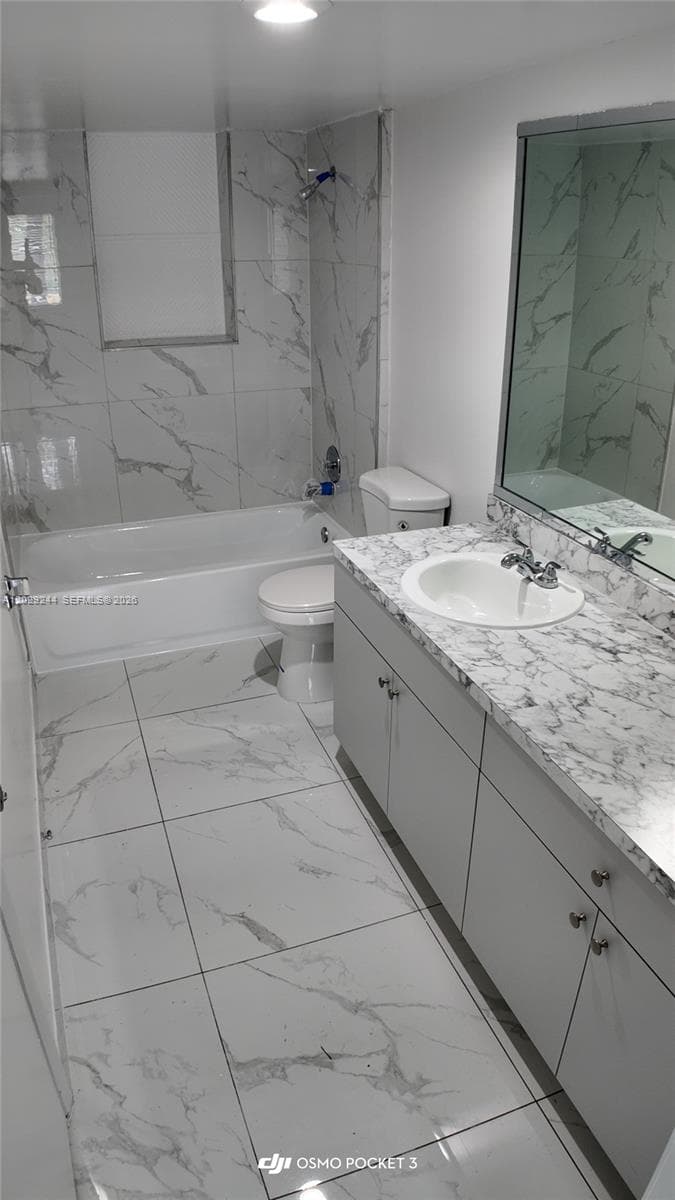 10820 SW 200th Dr # 166, Cutler Bay FL 33157 — 11